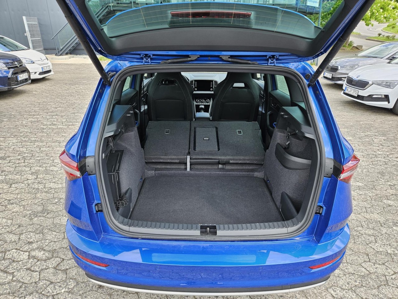 Karoq 1.5 TSI DSG Sportline AHK NAVI KLIMA PANO - Bild 19