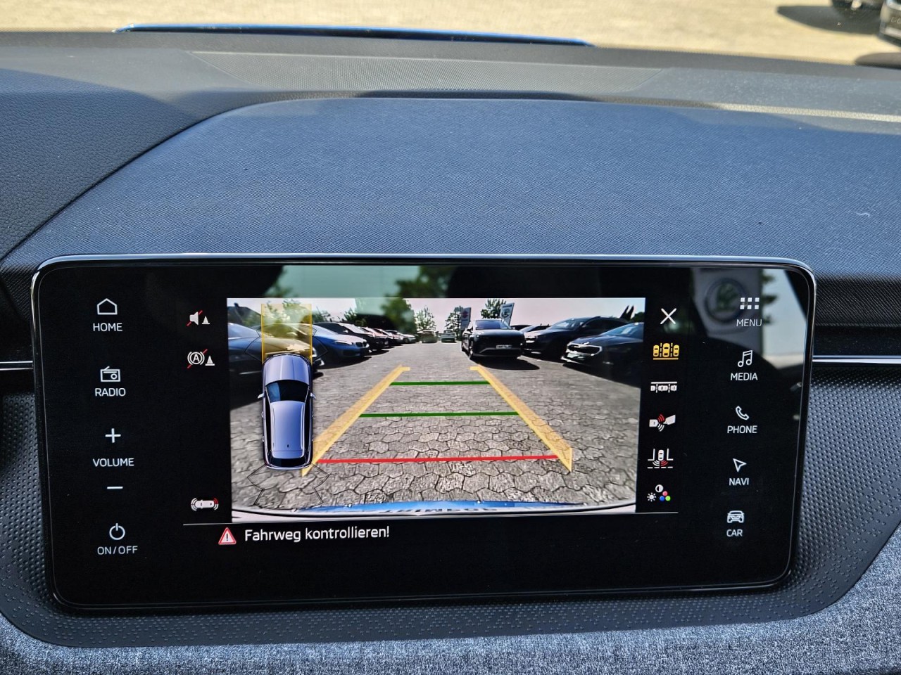 Kamiq 1.0 TSI Selection NAVI KAM SHZ LHZ WINDSHZ - Bild 11