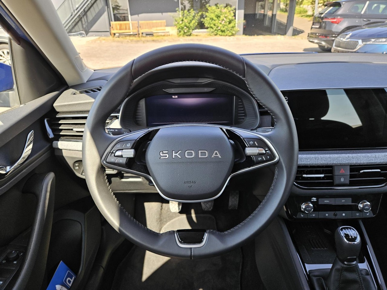 Kamiq 1.0 TSI Selection NAVI KAM SHZ LHZ WINDSHZ - Bild 24