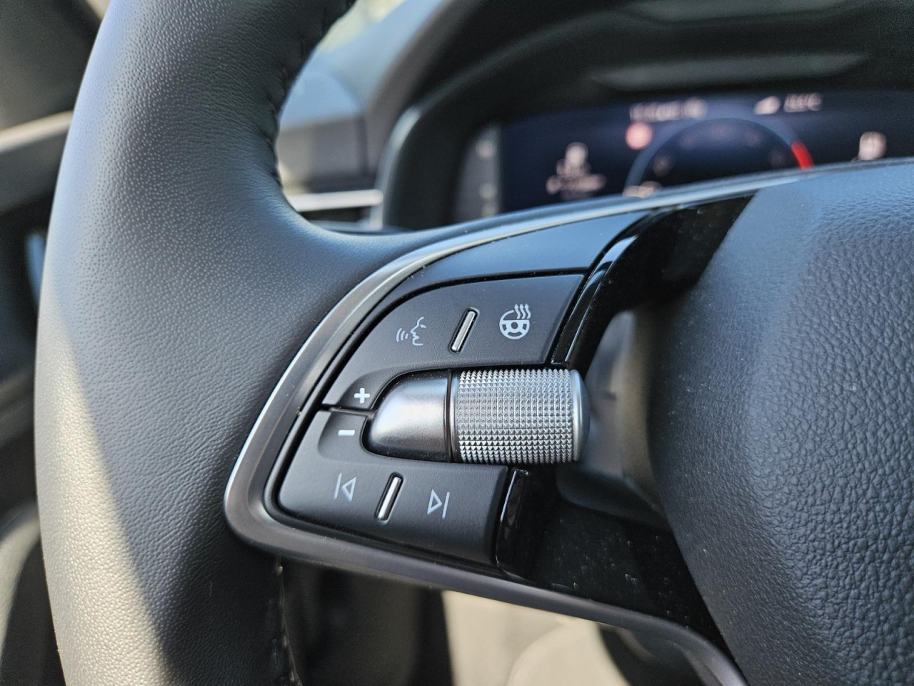 Kamiq 1.0 TSI Selection NAVI KAM SHZ LHZ WINDSHZ - Bild 27