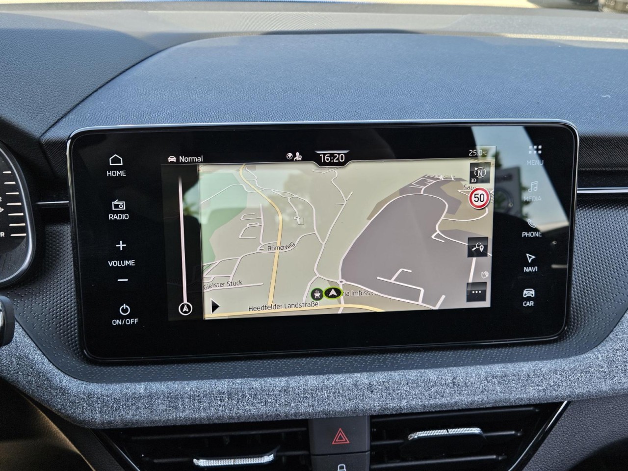 Kamiq 1.0 TSI Selection NAVI KAM SHZ LHZ WINDSHZ - Bild 8