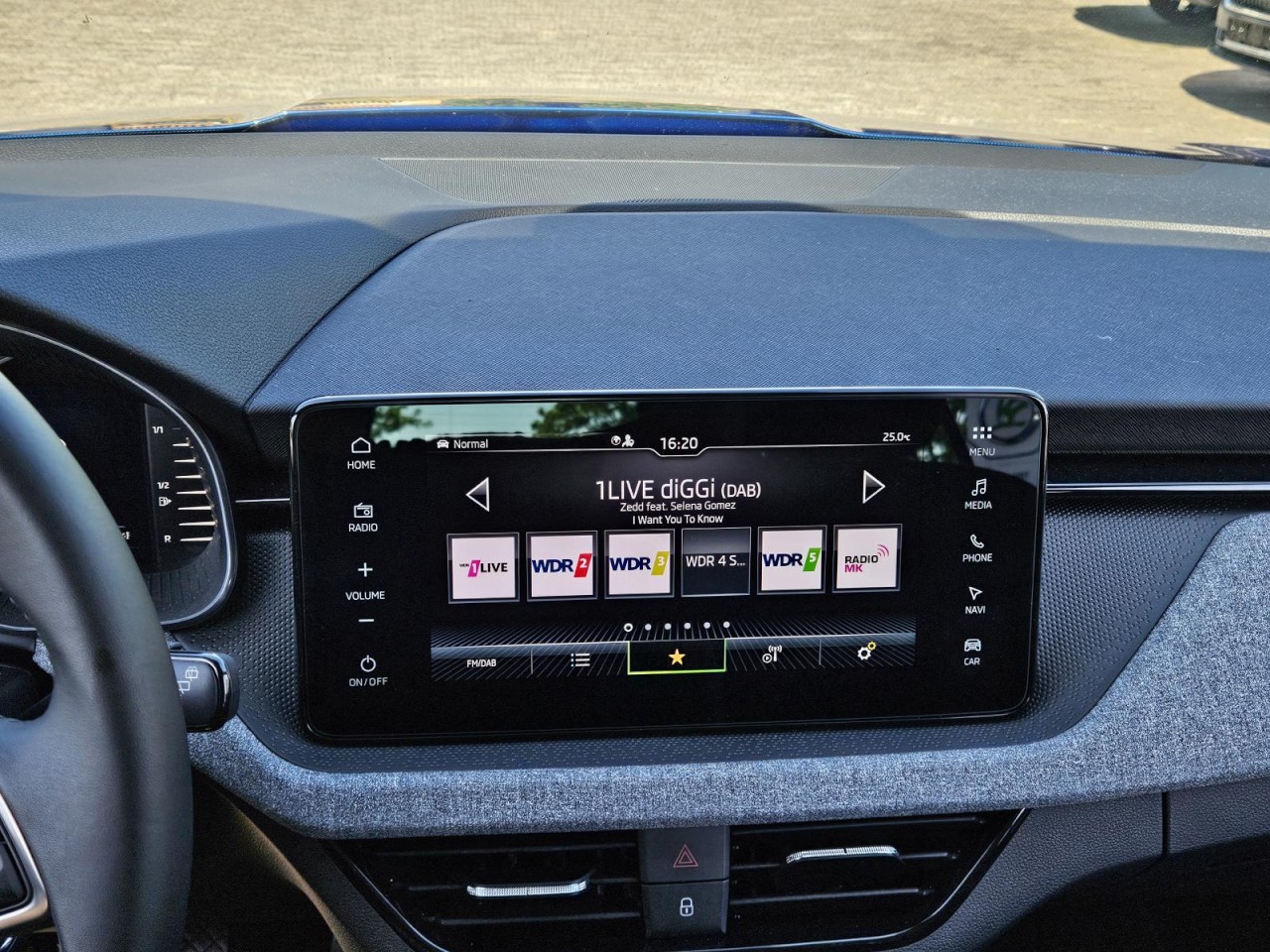 Kamiq 1.0 TSI Selection NAVI KAM SHZ LHZ WINDSHZ - Bild 9