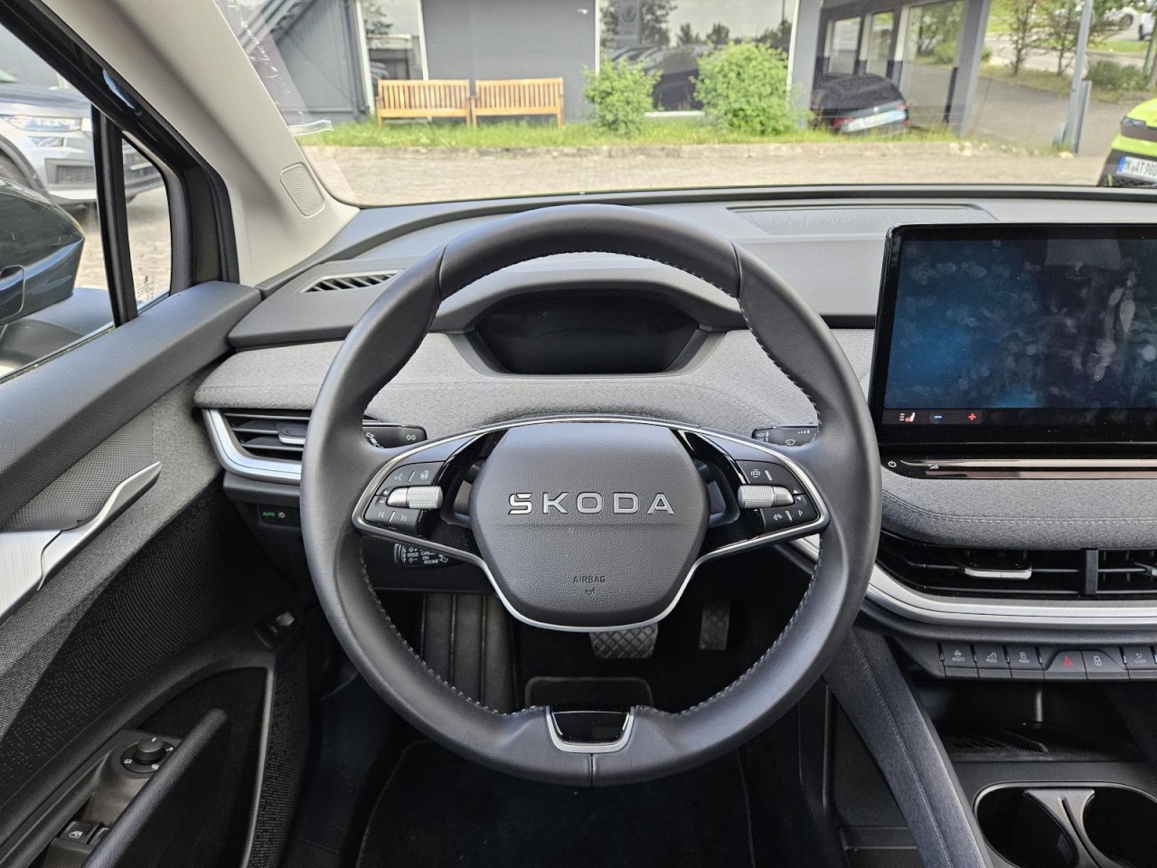 Enyaq 60 Loft PANO KLIMA AHK NAVI - Bild 29