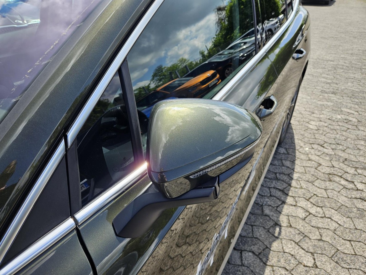 Enyaq 60 Loft PANO KLIMA AHK NAVI - Bild 5
