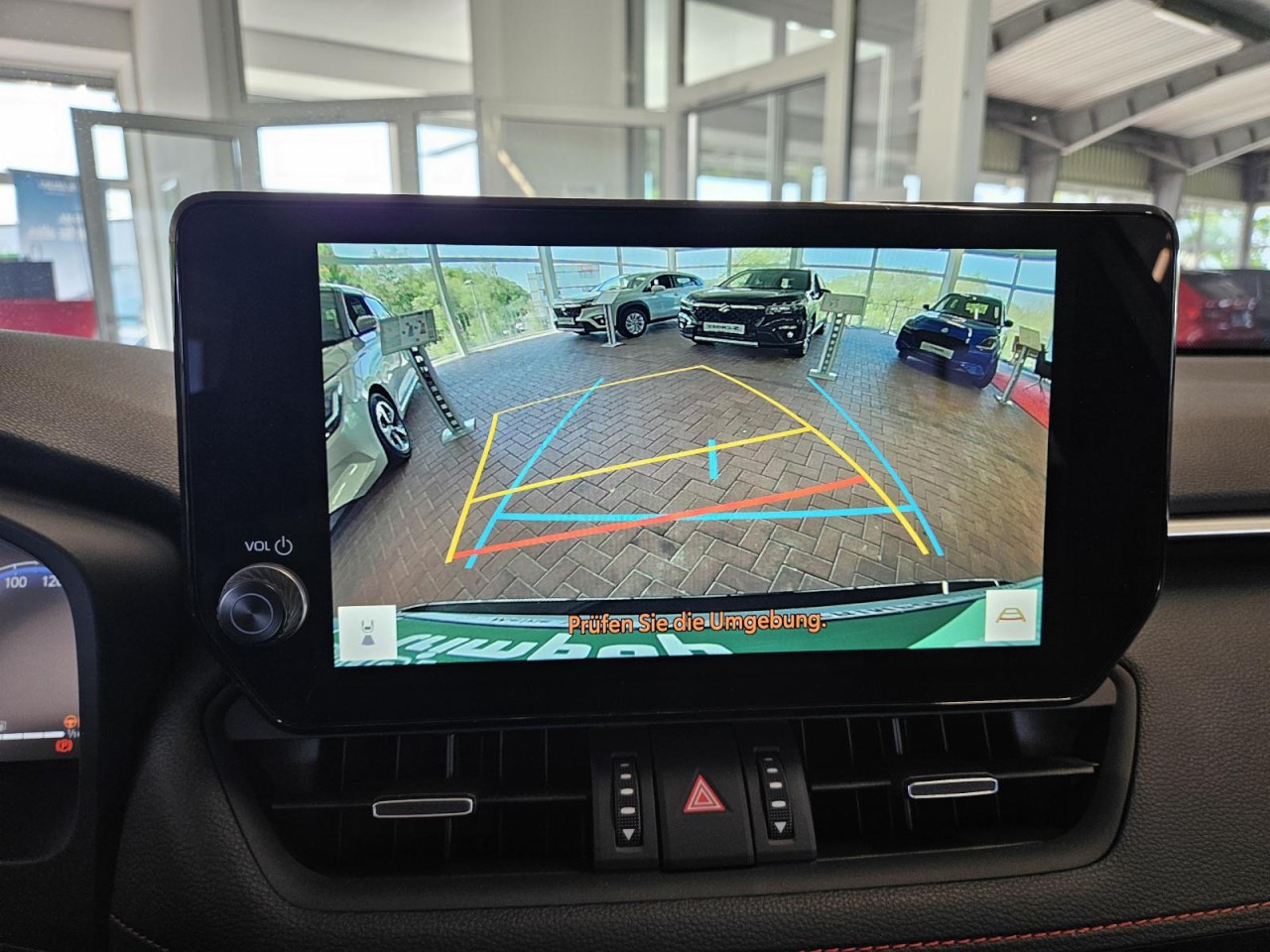 Across 2.5 AT Comfort+ Plug-In Hybrid KLIMA NAVI - Bild 10