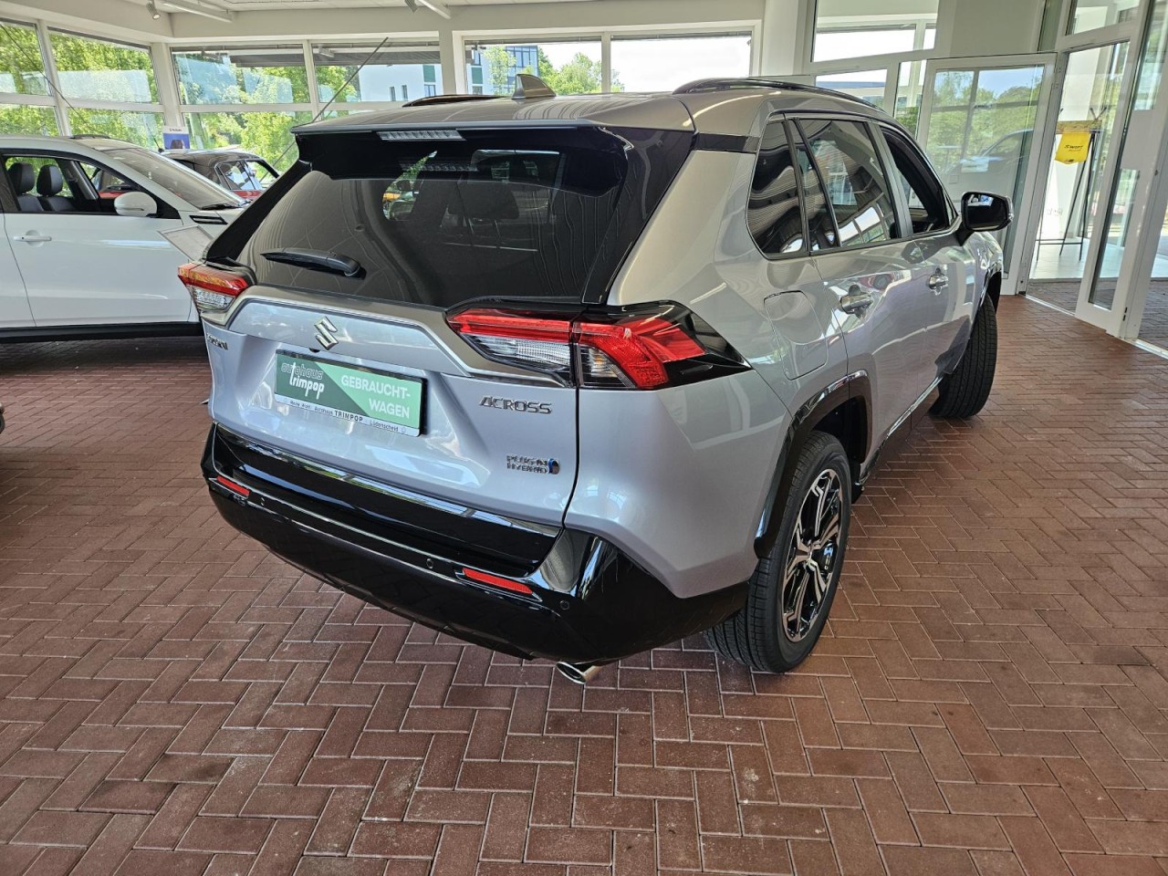 Across 2.5 AT Comfort+ Plug-In Hybrid KLIMA NAVI - Bild 21