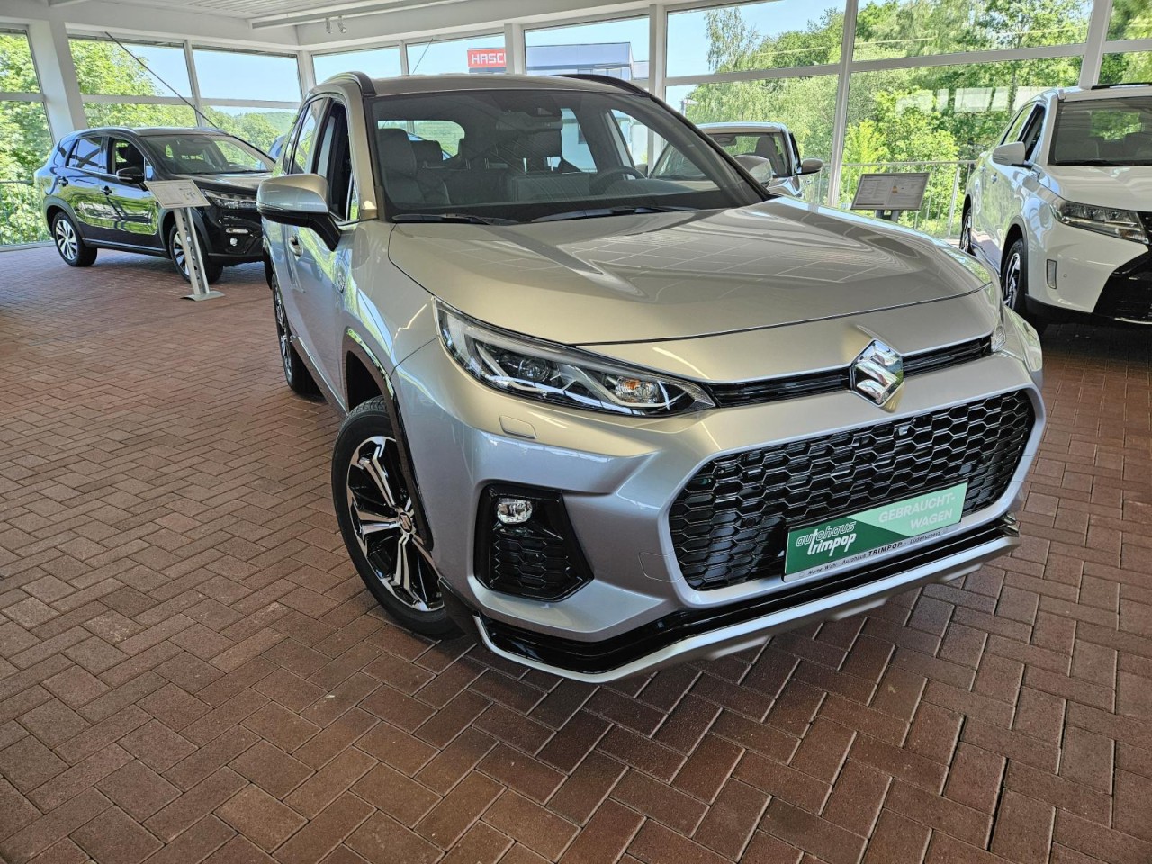 Across 2.5 AT Comfort+ Plug-In Hybrid KLIMA NAVI - Bild 3