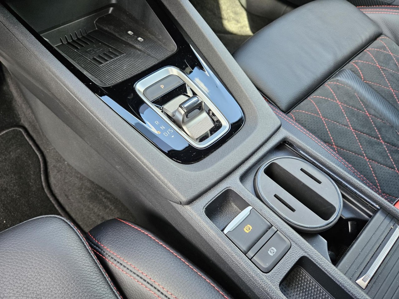 Octavia 2.0 TSI DSG RS AHK STHZ NAV KLIMA PANO - Bild 12