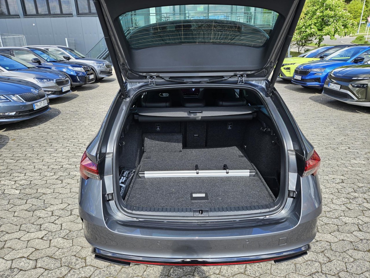Octavia 2.0 TSI DSG RS AHK STHZ NAV KLIMA PANO - Bild 19