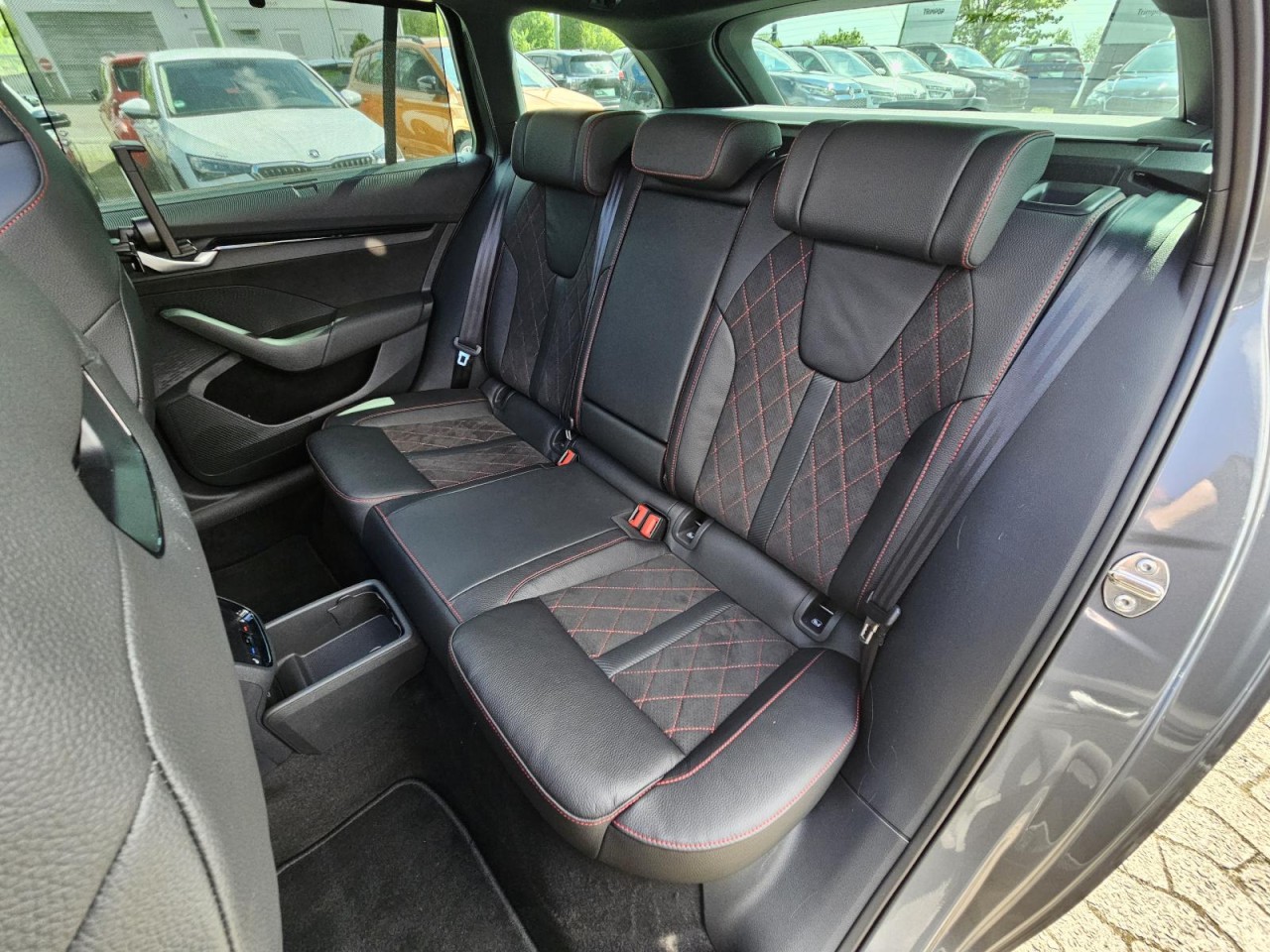 Octavia 2.0 TSI DSG RS AHK STHZ NAV KLIMA PANO - Bild 26