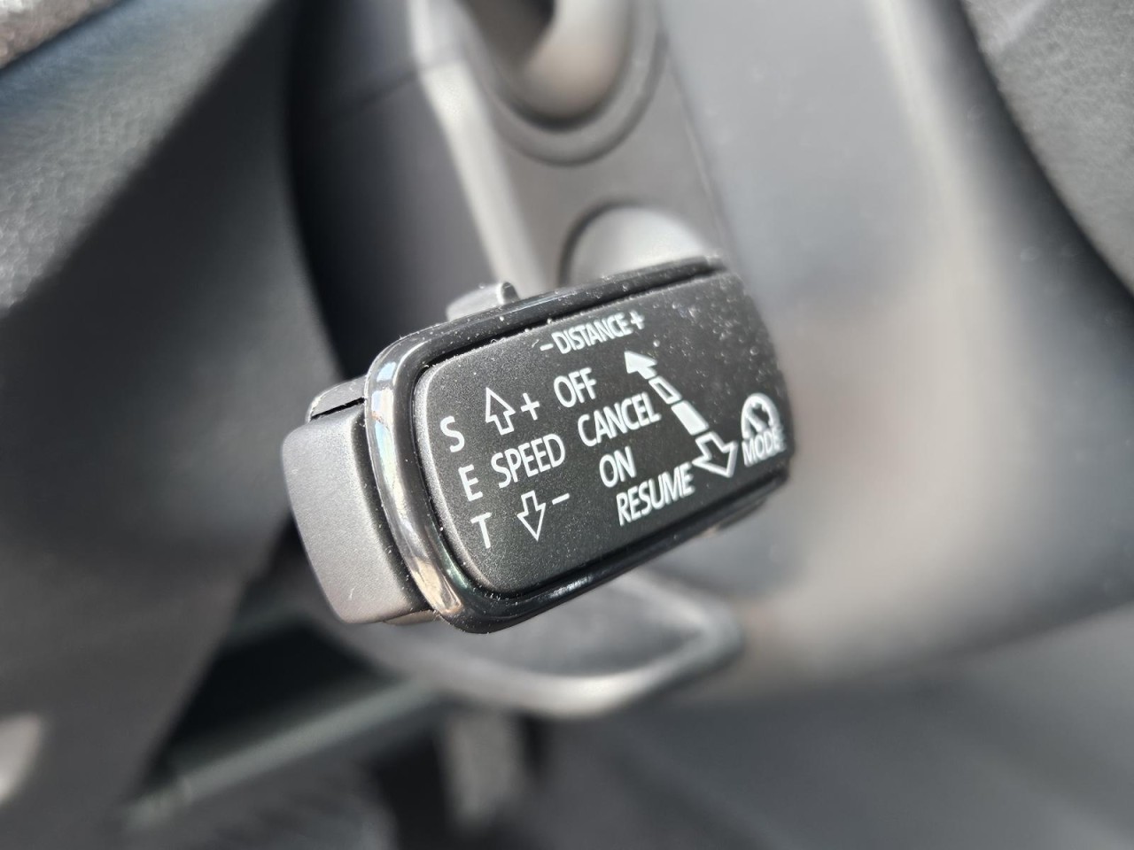 Kamiq 1.0 TSI DSG Tour AHK KAM NAVI KLIMA SHZ - Bild 7