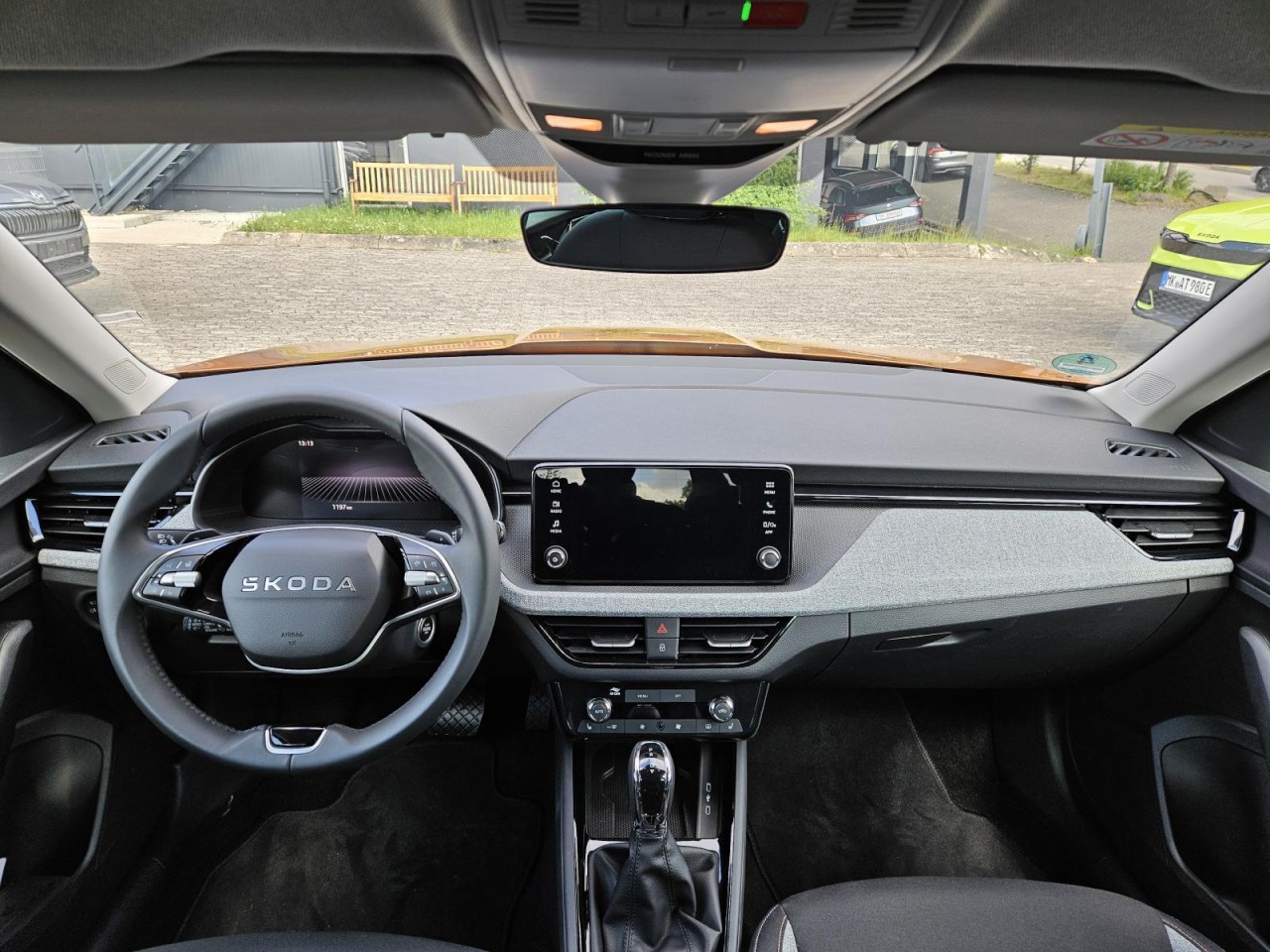 Kamiq 1.0 TSI DSG Tour AHK KAM NAVI KLIMA SHZ - Bild 8
