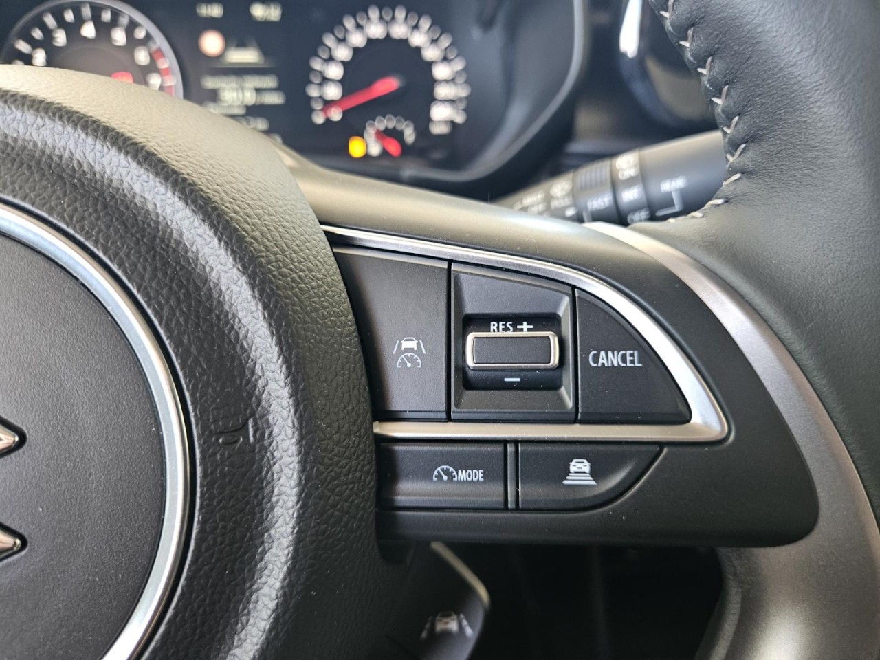 Swift 1.2 M-Hybrid Comfort+ KLIMA KAM NAVI LED - Bild 23