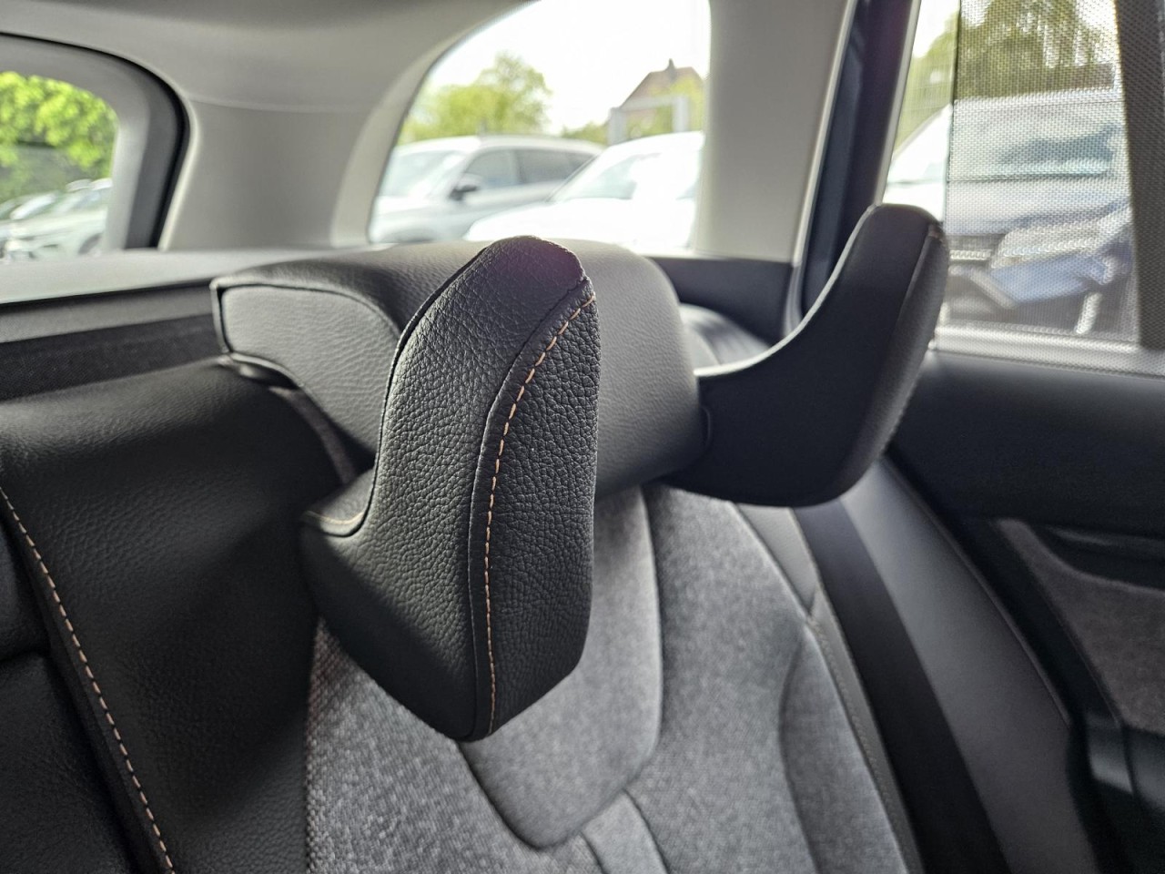 Octavia 1.5 TSI Tour AHK NAV KAM KLIMA - Bild 15