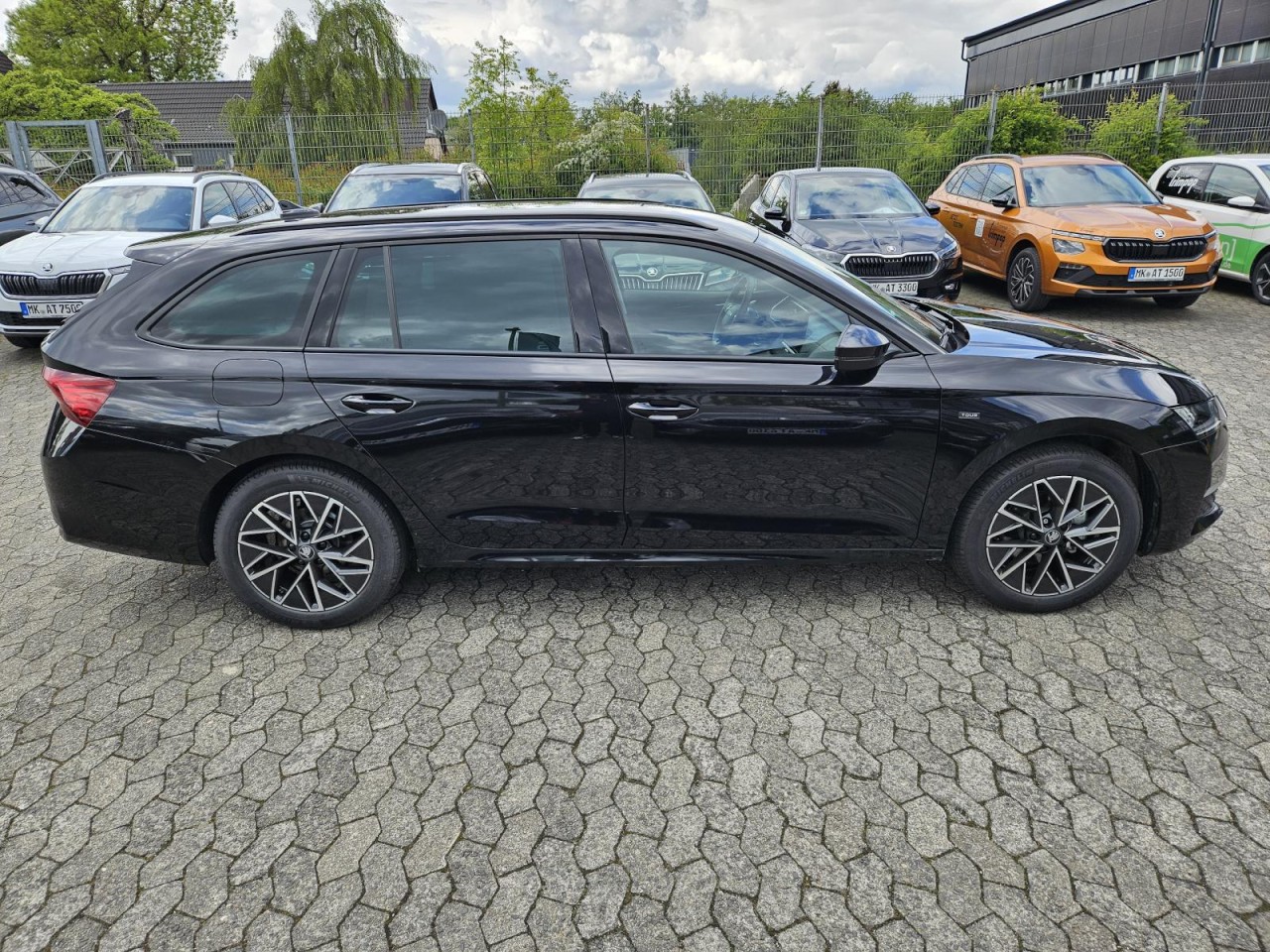 Octavia 1.5 TSI Tour AHK NAV KAM KLIMA - Bild 23