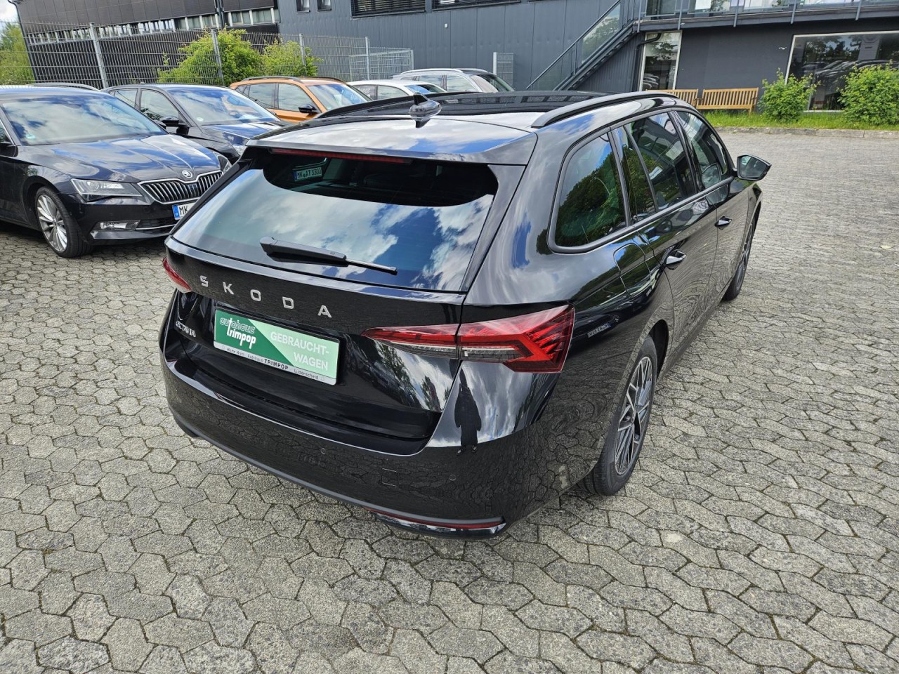Octavia 1.5 TSI Tour AHK NAV KAM KLIMA - Bild 24