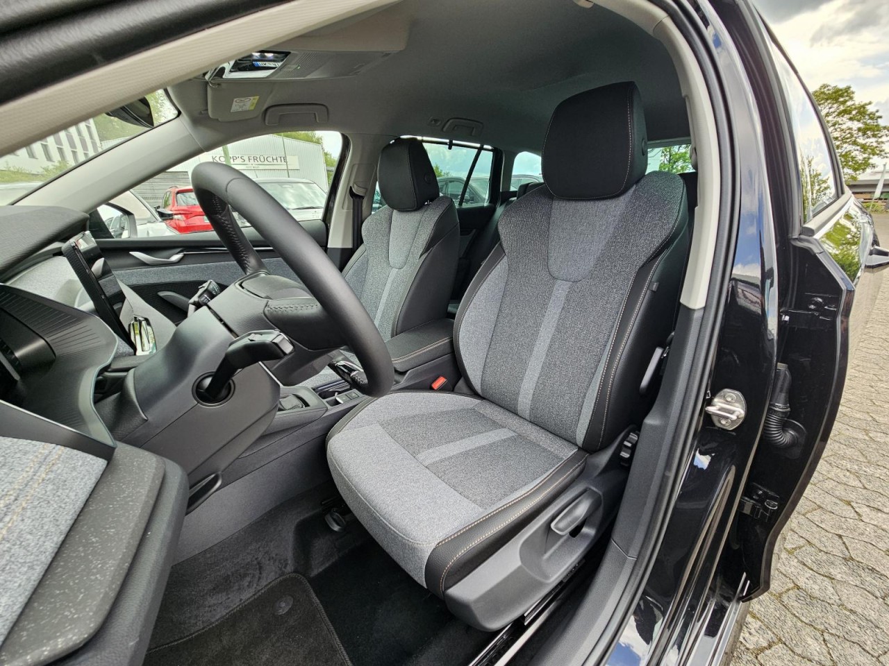 Octavia 1.5 TSI Tour AHK NAV KAM KLIMA - Bild 28