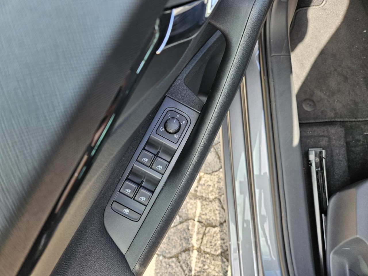 Scala 1.0 TSI DSG Tour NAVI KLIMA SMARTLINK LED - Bild 5