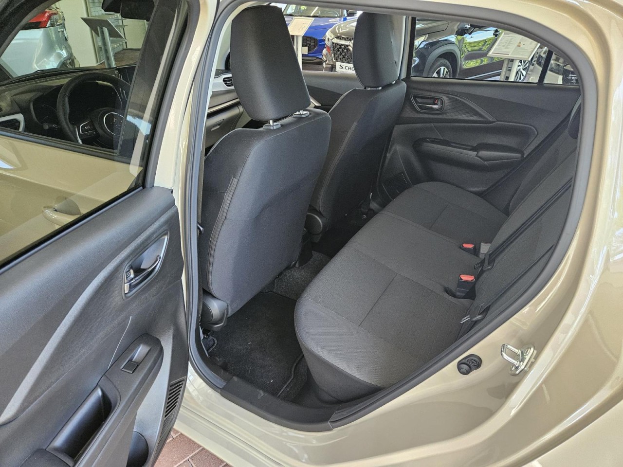 Swift 1.2 CVT M-Hybrid Comfort+ NAVI SHZ LED KAM - Bild 15