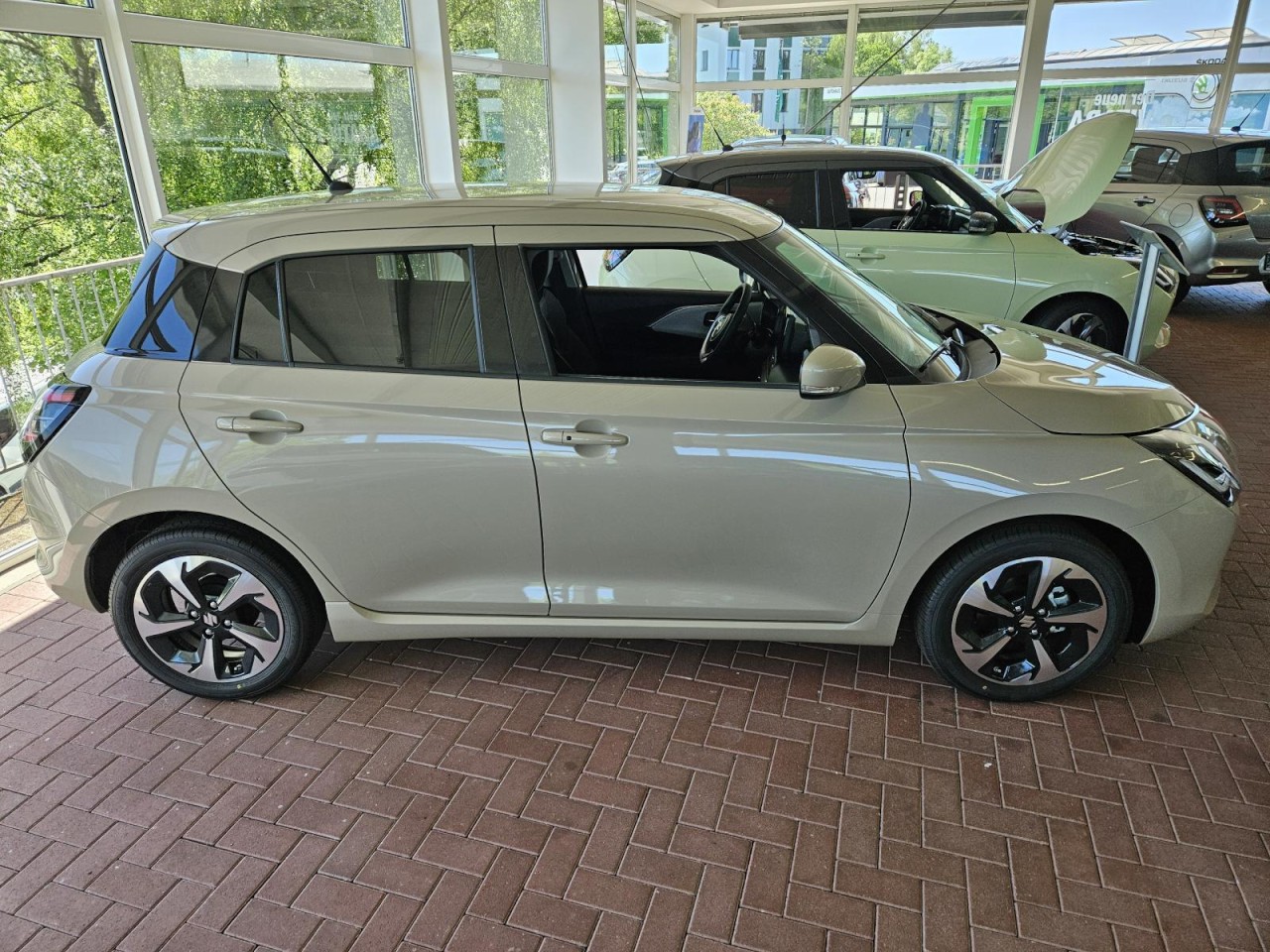 Swift 1.2 CVT M-Hybrid Comfort+ NAVI SHZ LED KAM - Bild 20