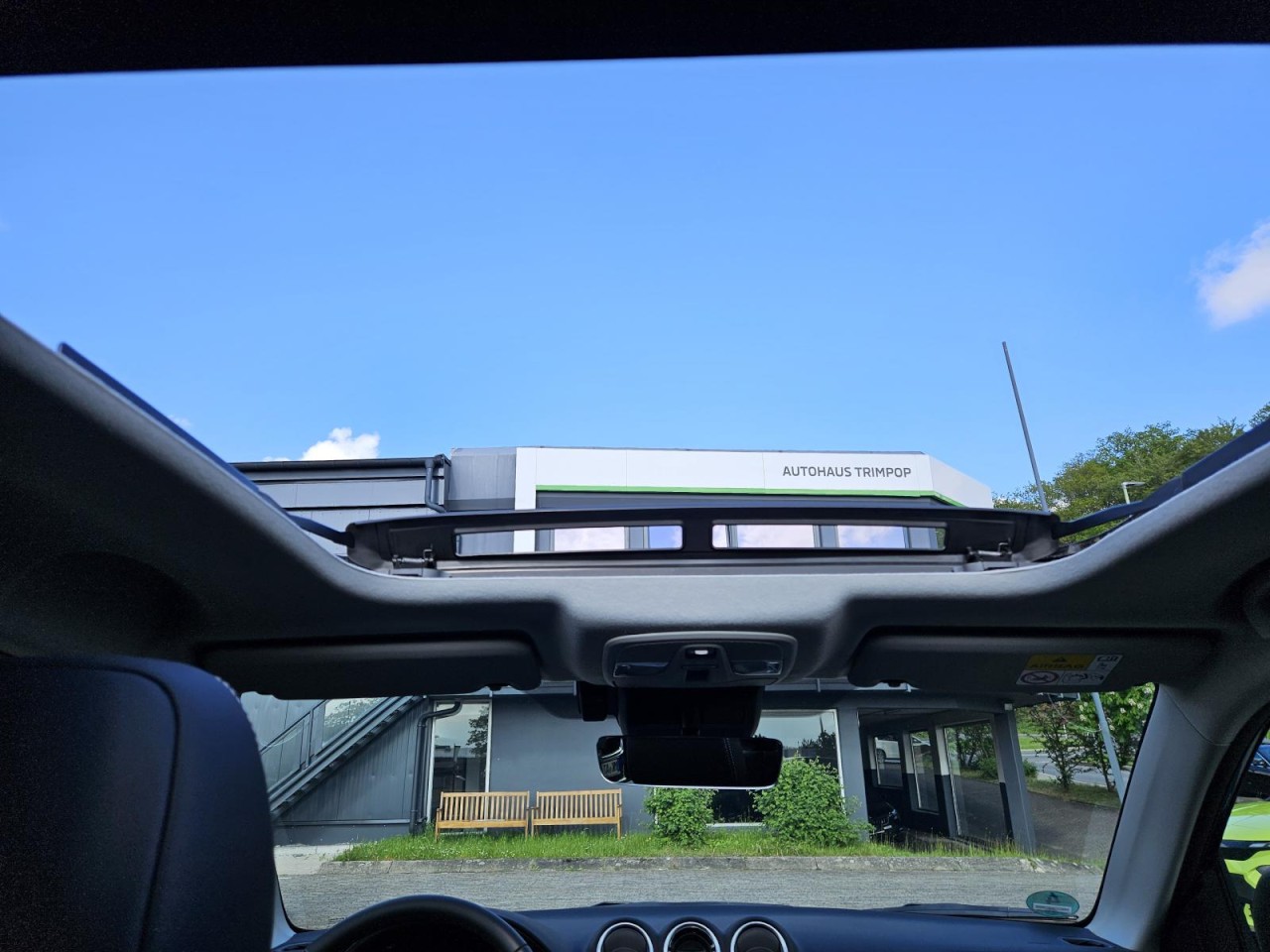 Vitara 1.4 AT Comfort+ ALLGRIP KAM LED SHZ NAVI - Bild 17