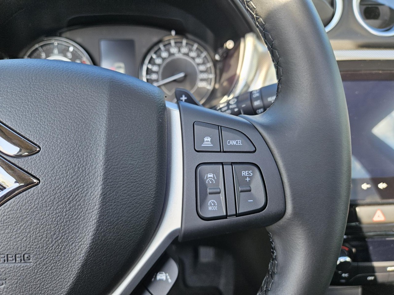 Vitara 1.4 AT Comfort+ ALLGRIP KAM LED SHZ NAVI - Bild 27