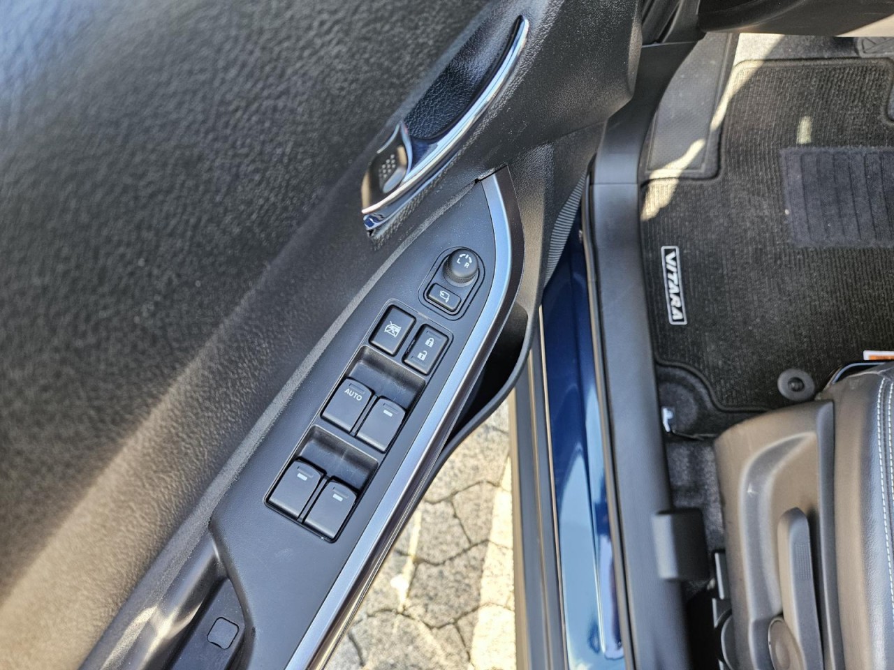Vitara 1.4 AT Comfort+ ALLGRIP KAM LED SHZ NAVI - Bild 5