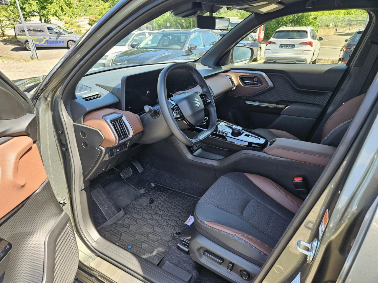 e Vitara EV AT Comfort+ 61kWH PANO LED KAM KLIMA - Bild 15