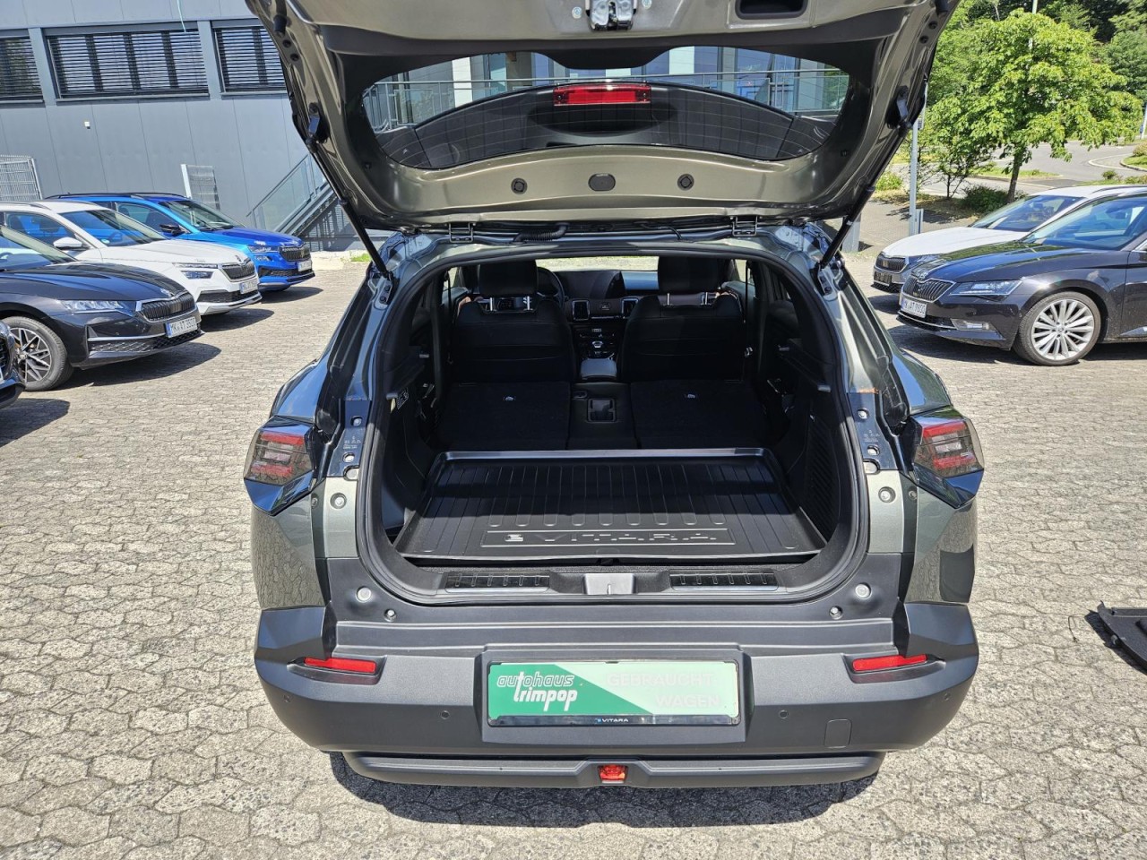 e Vitara EV AT Comfort+ 61kWH PANO LED KAM KLIMA - Bild 19