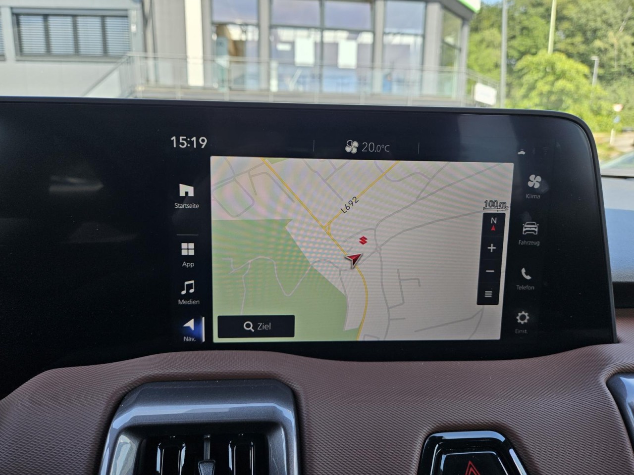 e Vitara EV AT Comfort+ 61kWH PANO LED KAM KLIMA - Bild 8