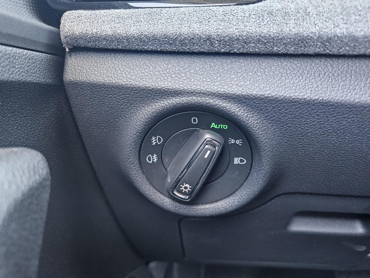 Scala 1.0 TSI DSG Selection KAM NAV LED KLIMA - Bild 6