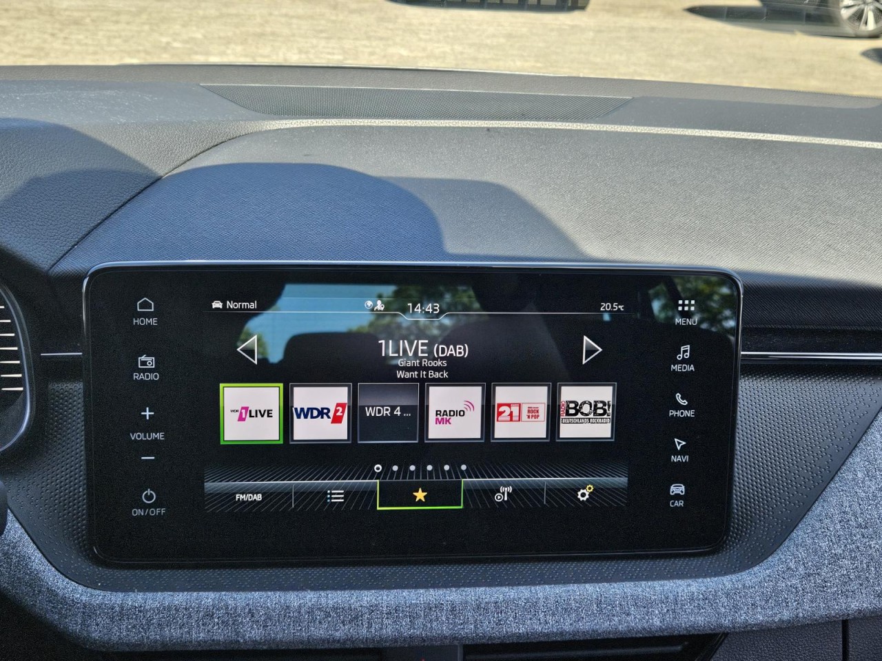 Scala 1.0 TSI DSG Selection KAM NAV LED KLIMA - Bild 9
