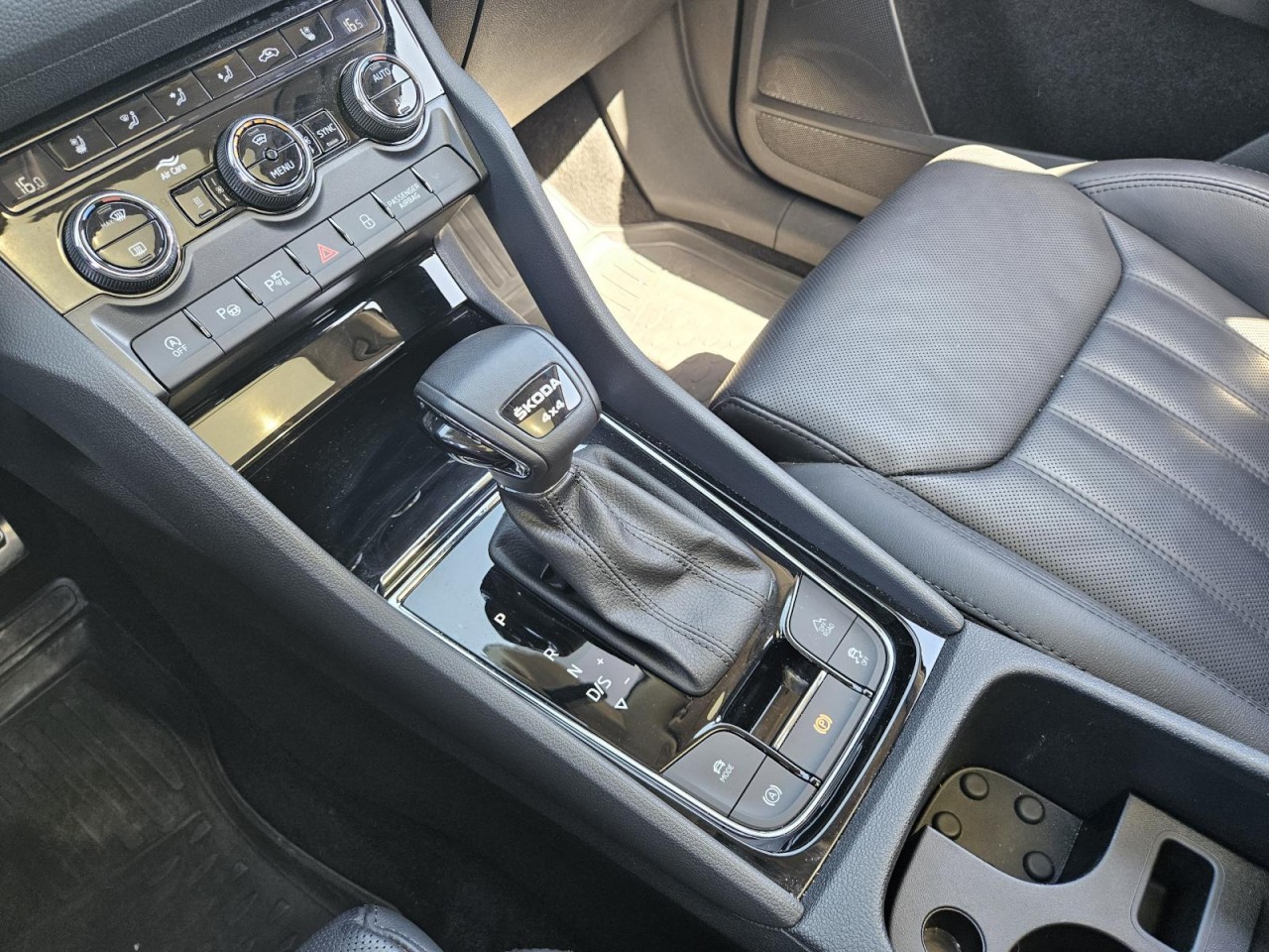 Kodiaq 2.0 TSI DSG L&K 4×4 AHK PANO STANDHZ KAM - Bild 13