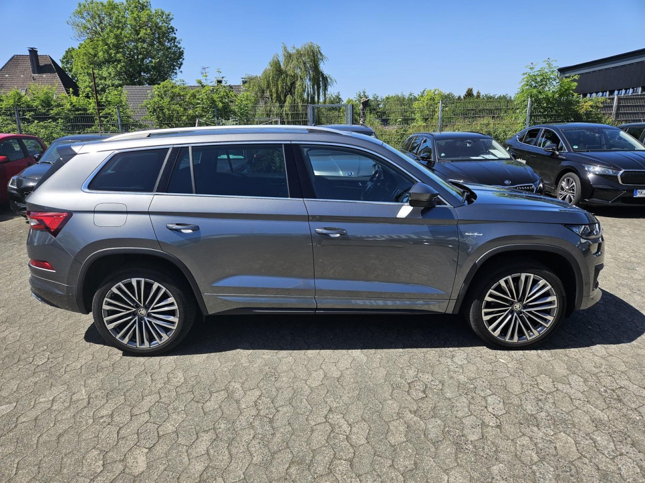 Kodiaq 2.0 TSI DSG L&K 4×4 AHK PANO STANDHZ KAM - Bild 25