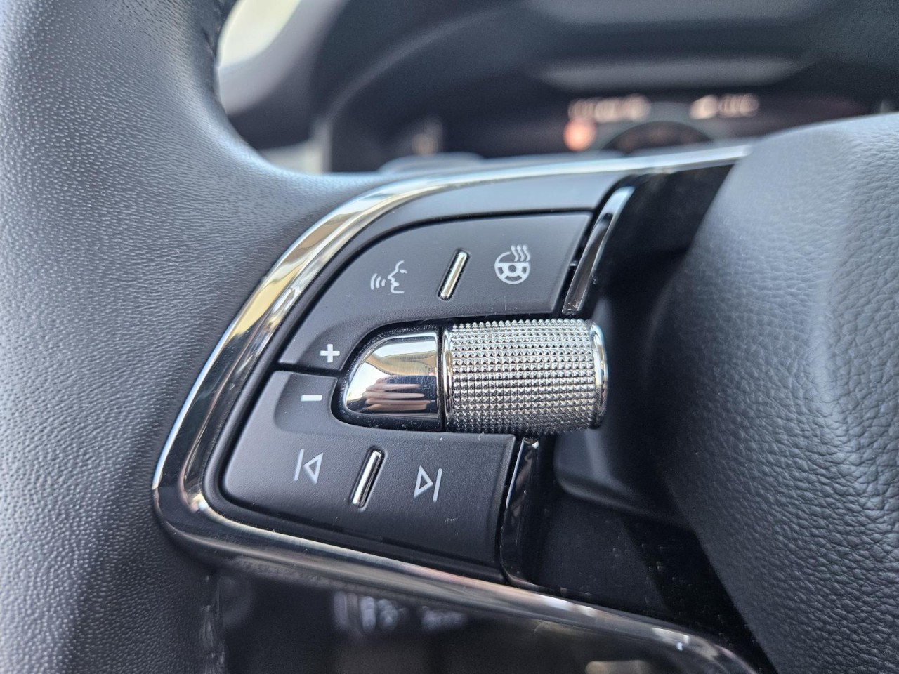 Kodiaq 2.0 TSI DSG L&K 4×4 AHK PANO STANDHZ KAM - Bild 31