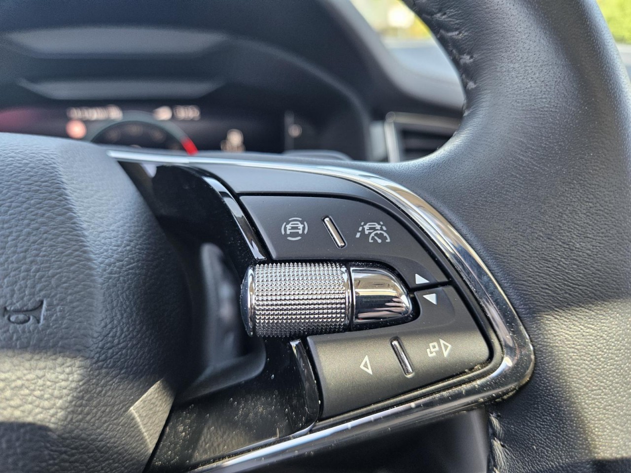 Kodiaq 2.0 TSI DSG L&K 4×4 AHK PANO STANDHZ KAM - Bild 32