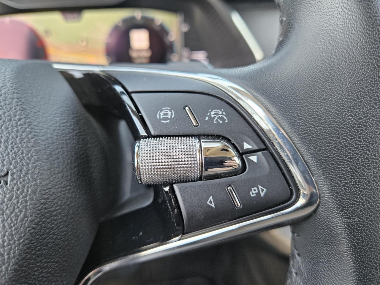 Octavia Combi 2.0 TDI DSG Style 4×4 AHK NAV HUD - Bild 28