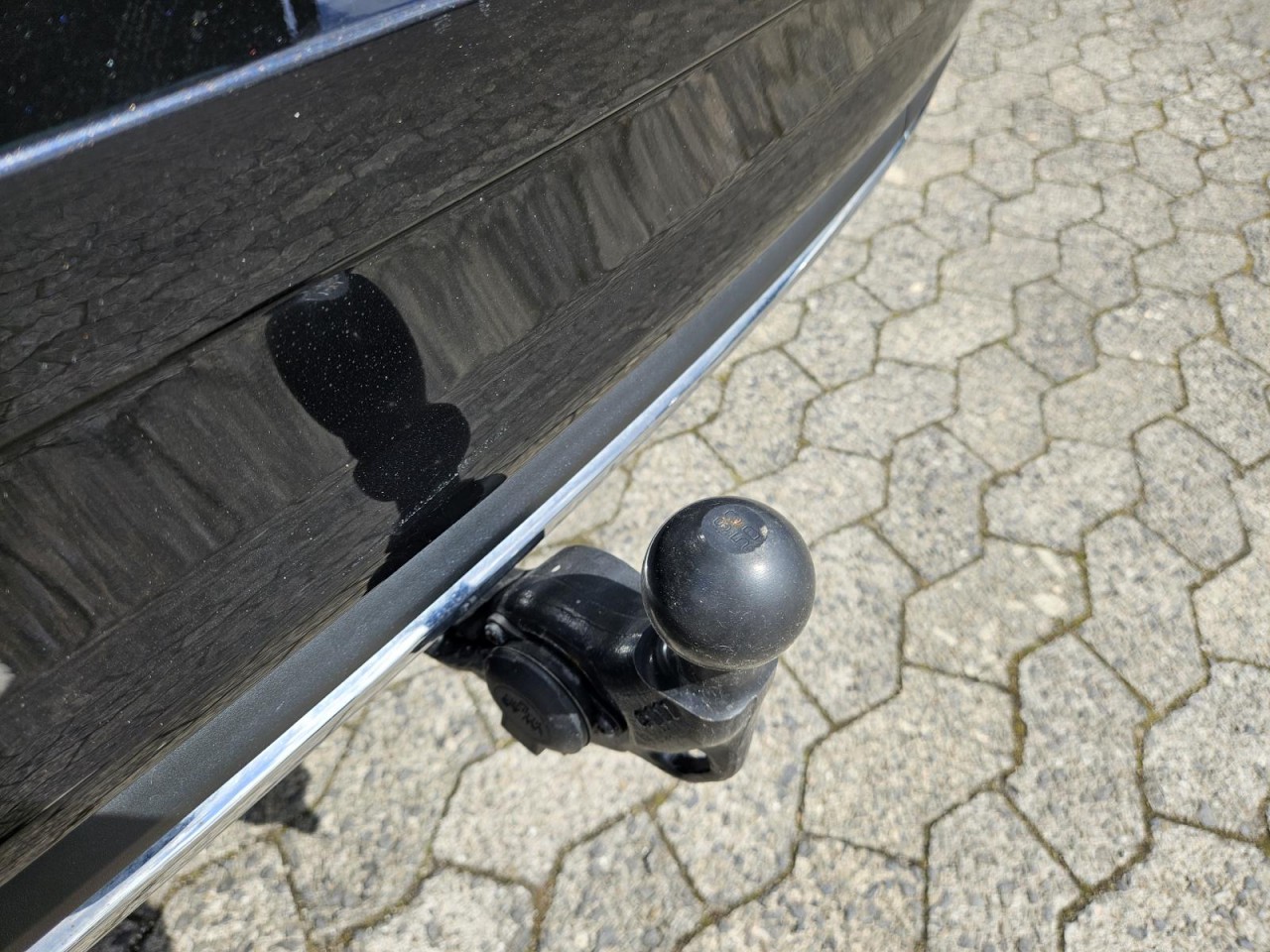 Karoq 1.5 TSI DSG Sportline AHK PANO STANDHZ LM - Bild 22