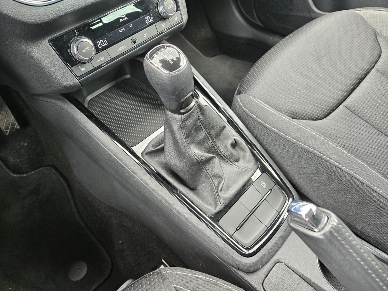 Kamiq 1.0 TSI Tour KLIMA SMARTLINK SHZ TEMPOMAT - Bild 10