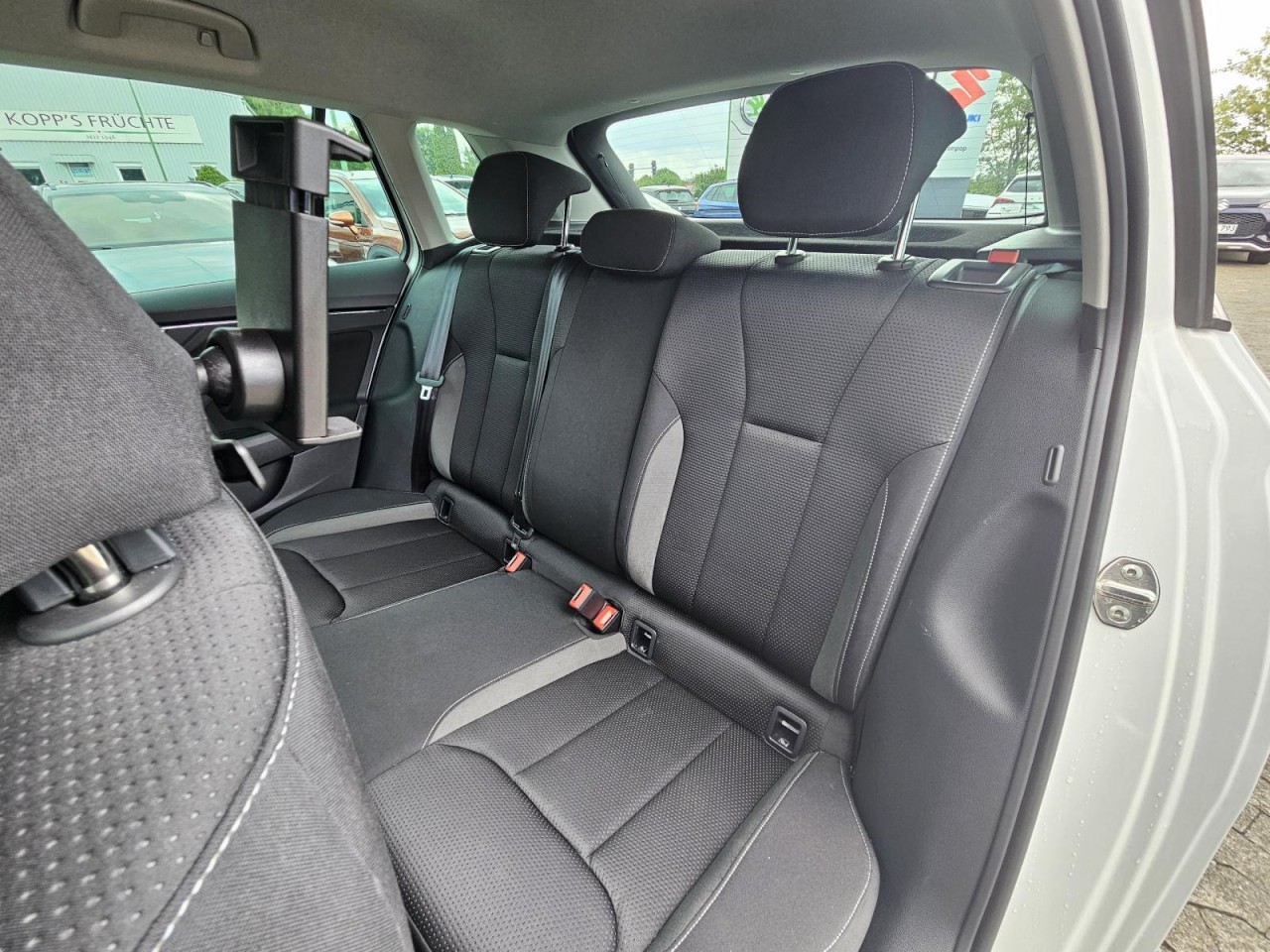 Kamiq 1.0 TSI Tour KLIMA SMARTLINK SHZ TEMPOMAT - Bild 11