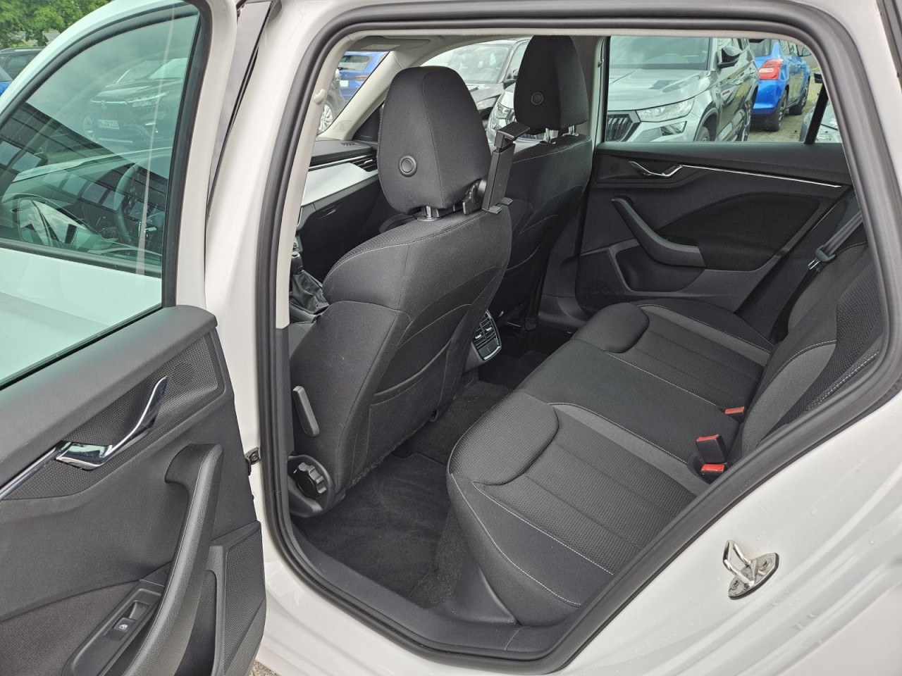 Kamiq 1.0 TSI Tour KLIMA SMARTLINK SHZ TEMPOMAT - Bild 13