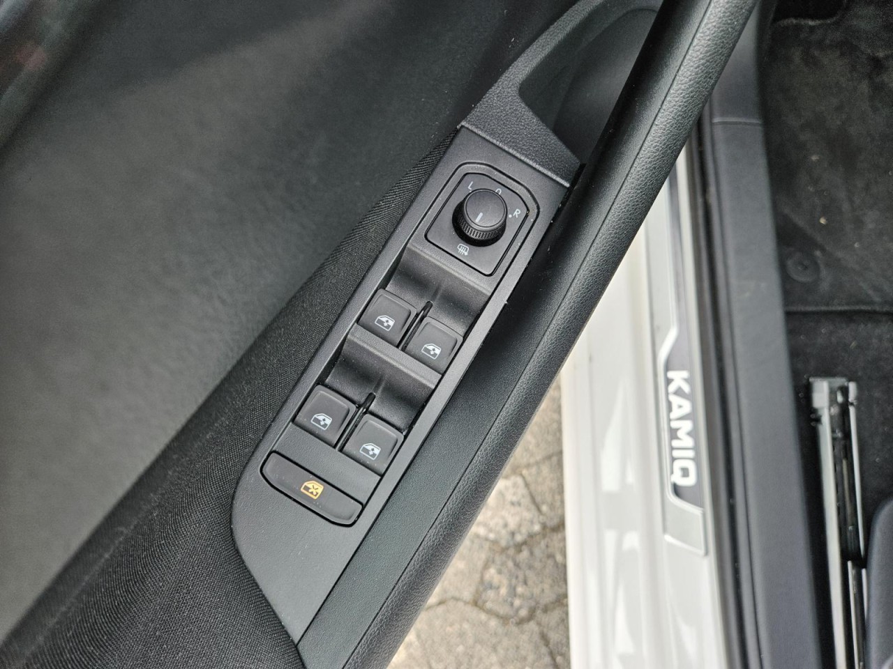 Kamiq 1.0 TSI Tour KLIMA SMARTLINK SHZ TEMPOMAT - Bild 4