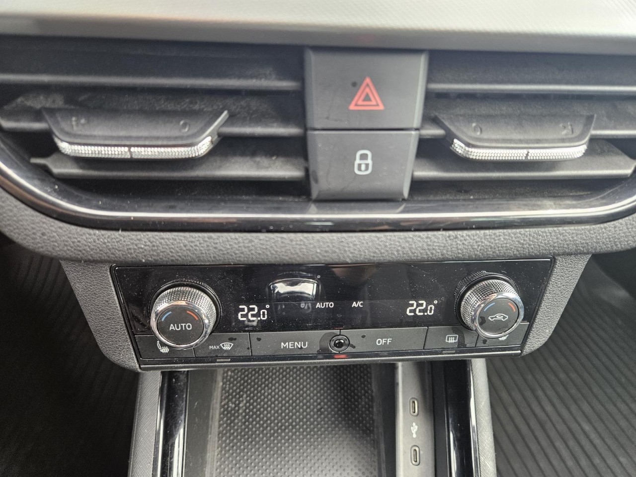 Scala 1.5 TSI DSG Drive 125 AHK KLIMA KAM LED - Bild 11