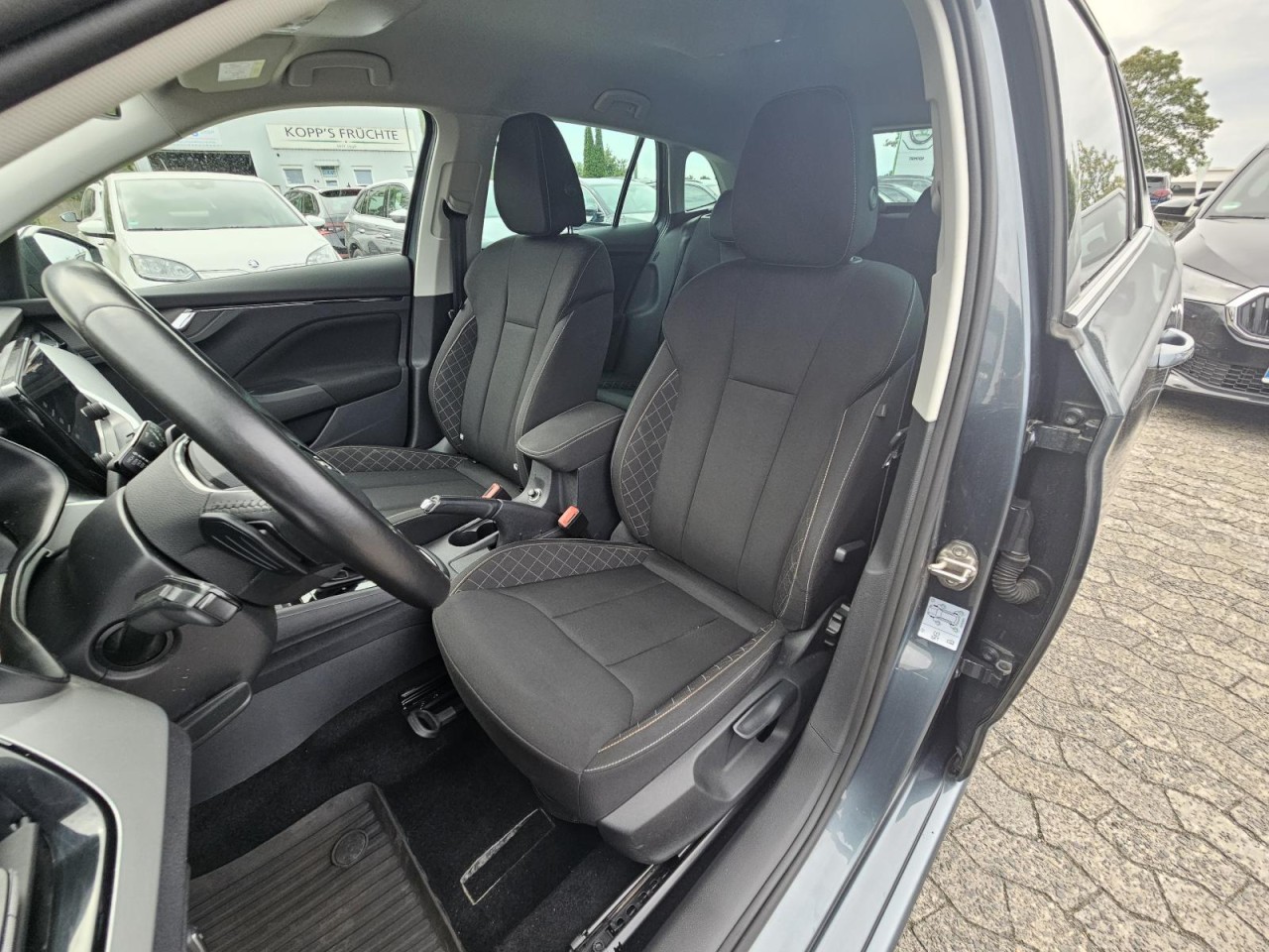 Scala 1.5 TSI DSG Drive 125 AHK KLIMA KAM LED - Bild 14