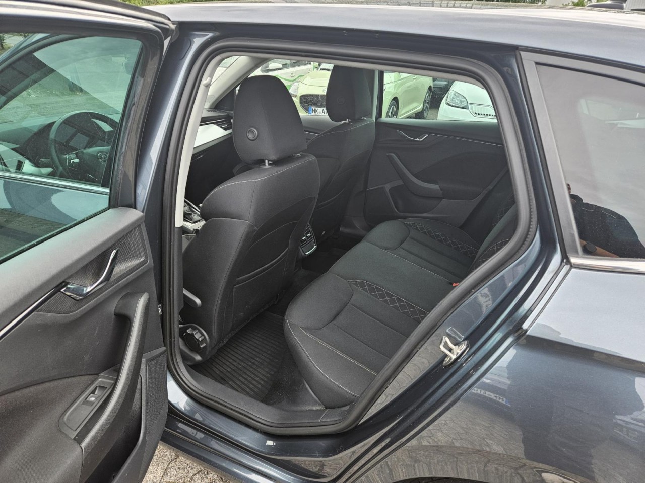Scala 1.5 TSI DSG Drive 125 AHK KLIMA KAM LED - Bild 15