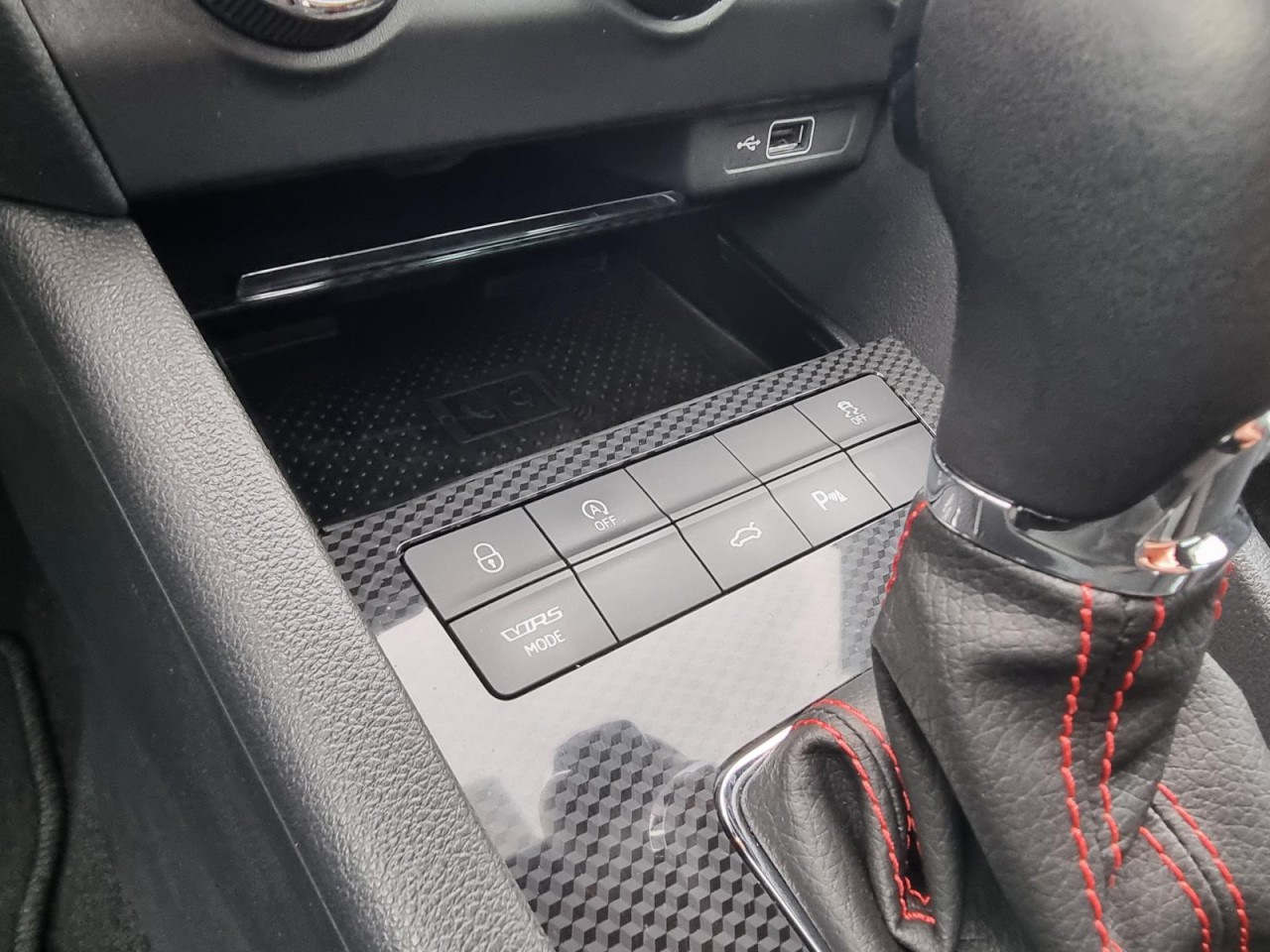 Octavia Combi 2.0 TDI RS 4×4 PANO KLIMA NAV LED - Bild 14