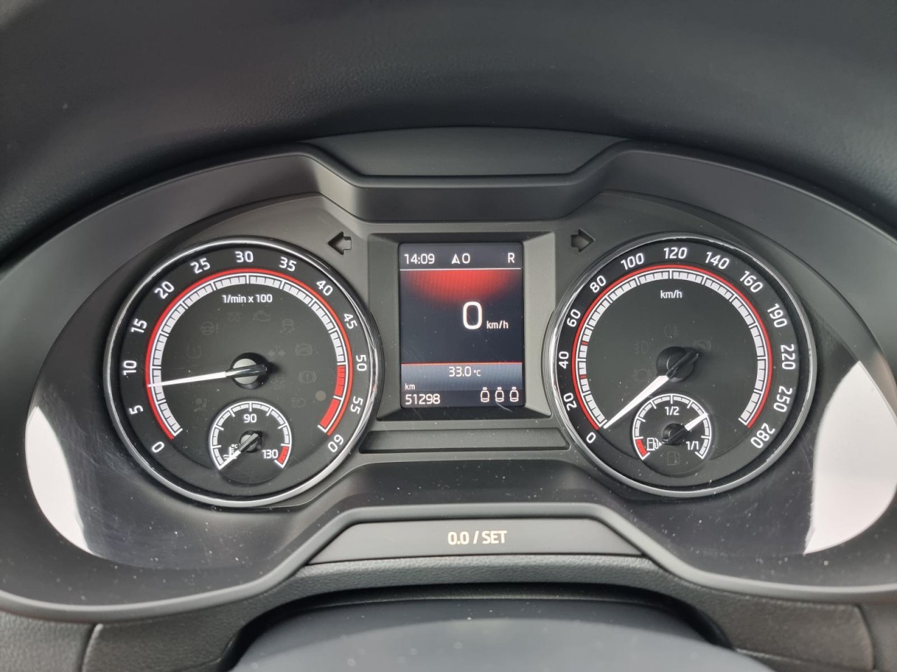 Octavia Combi 2.0 TDI RS 4×4 PANO KLIMA NAV LED - Bild 32