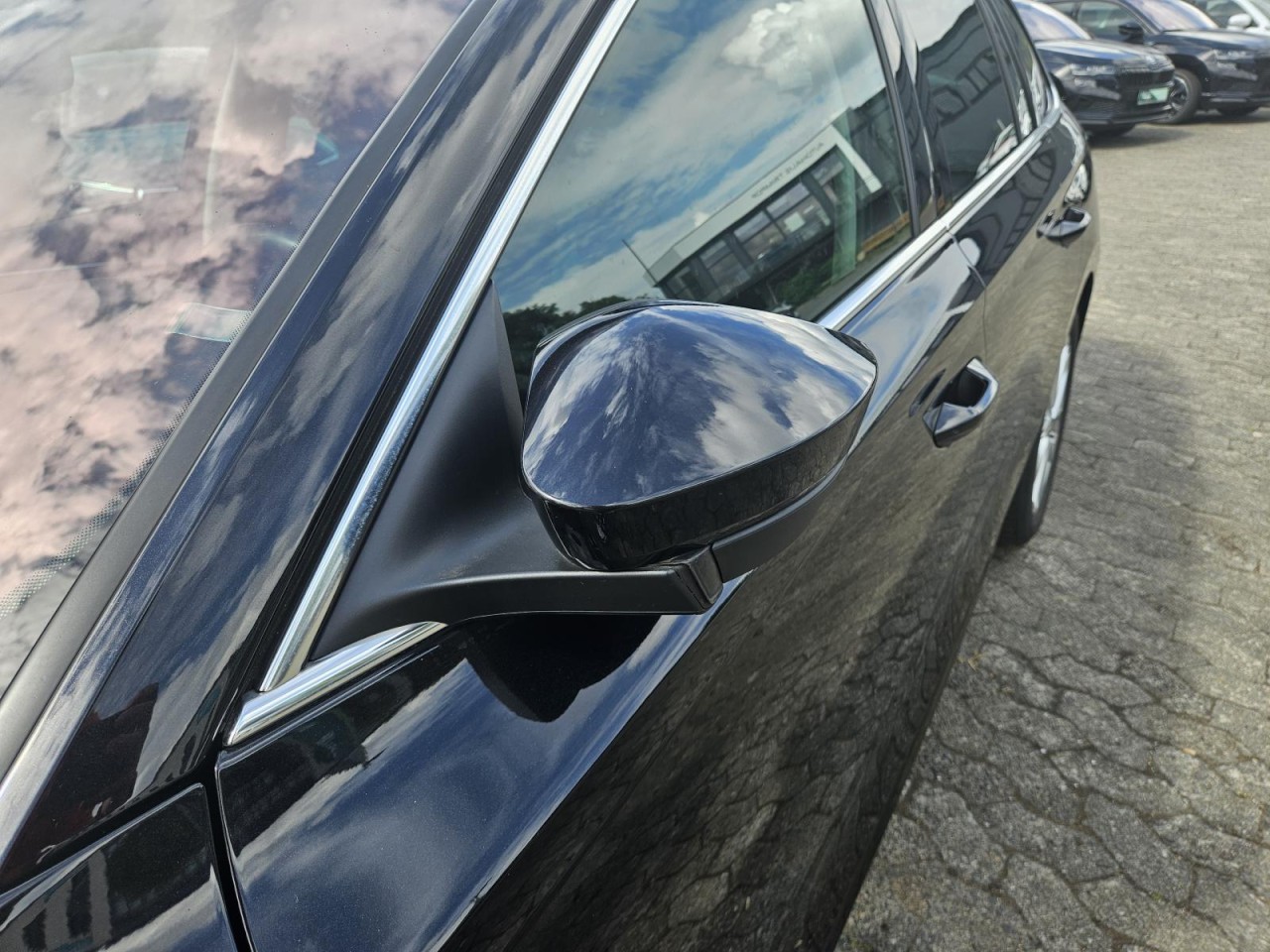 Octavia Combi 2.0 TSI Style 4×4 AHK KLIMA NAV - Bild 4
