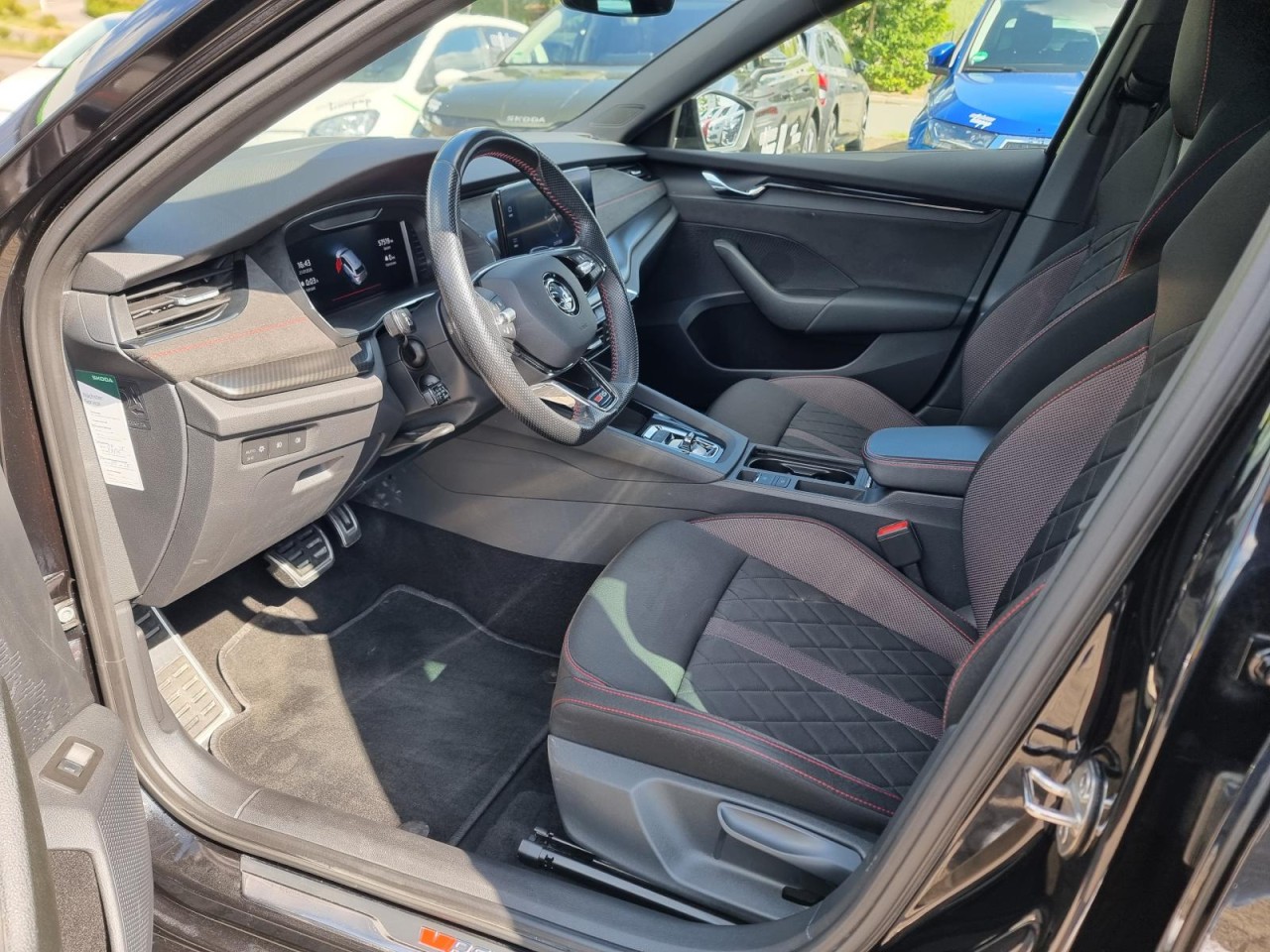 Octavia Combi 2.0 TSI RS NAV KAM KLIMA LED SHZ - Bild 15
