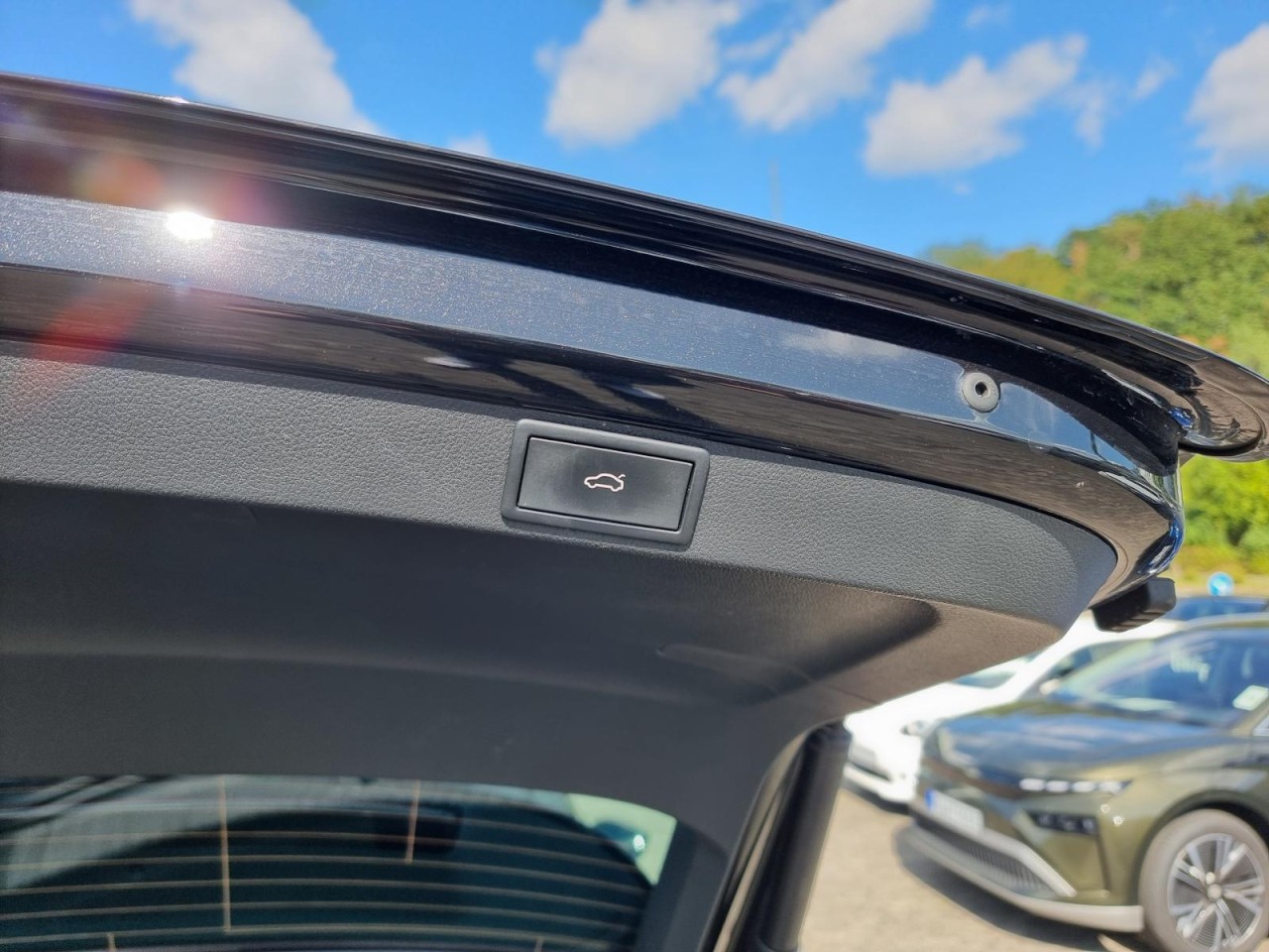 Octavia Combi 2.0 TSI RS NAV KAM KLIMA LED SHZ - Bild 21